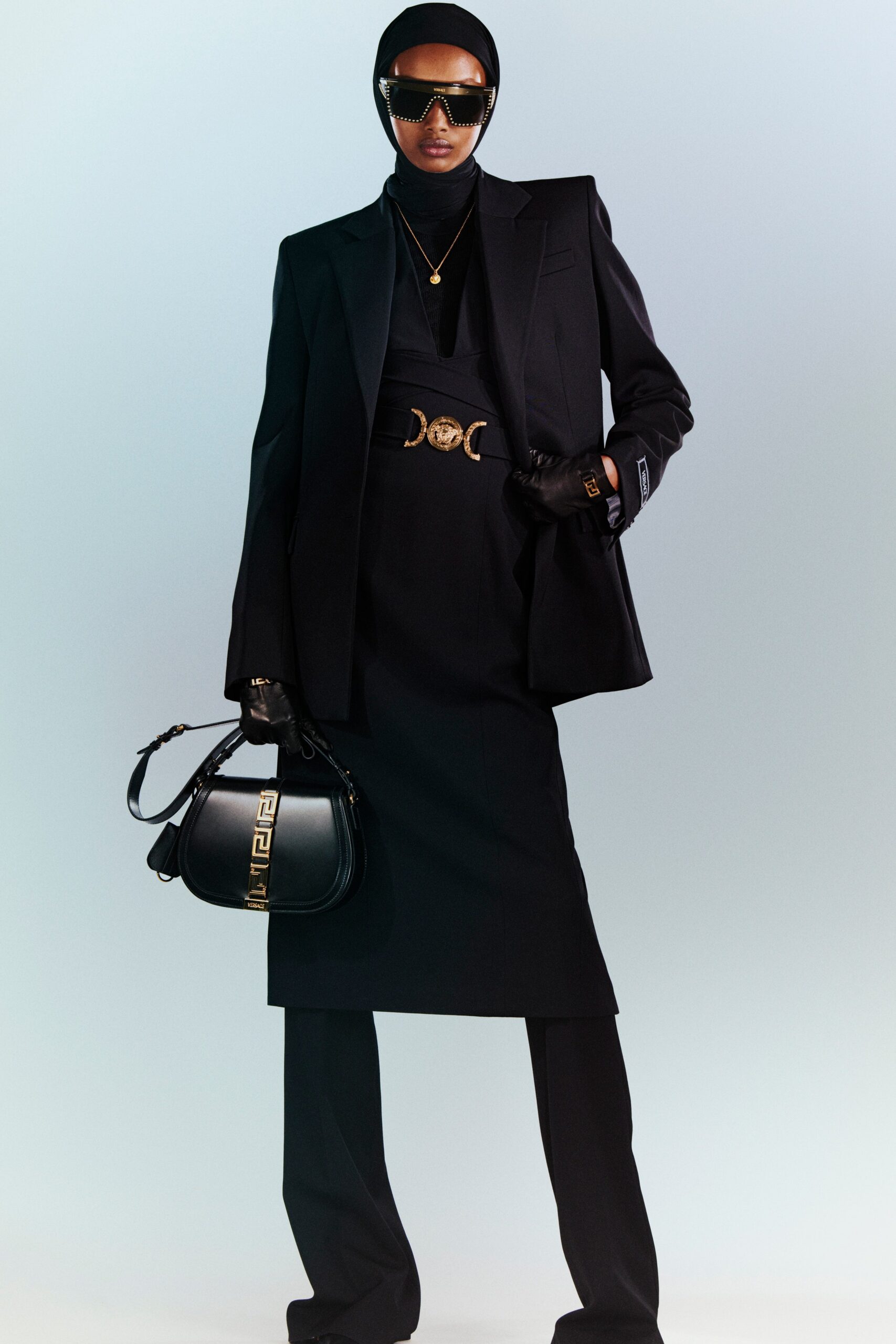 Versace Resort 23 Look 2
