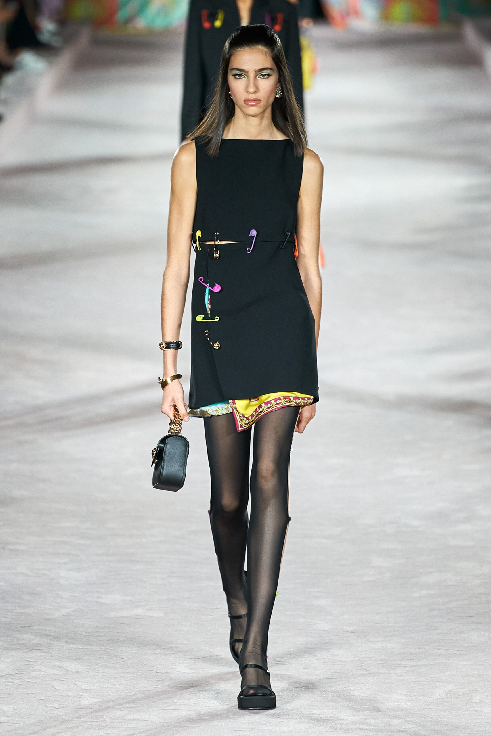 Versace S/S 22 Look 2