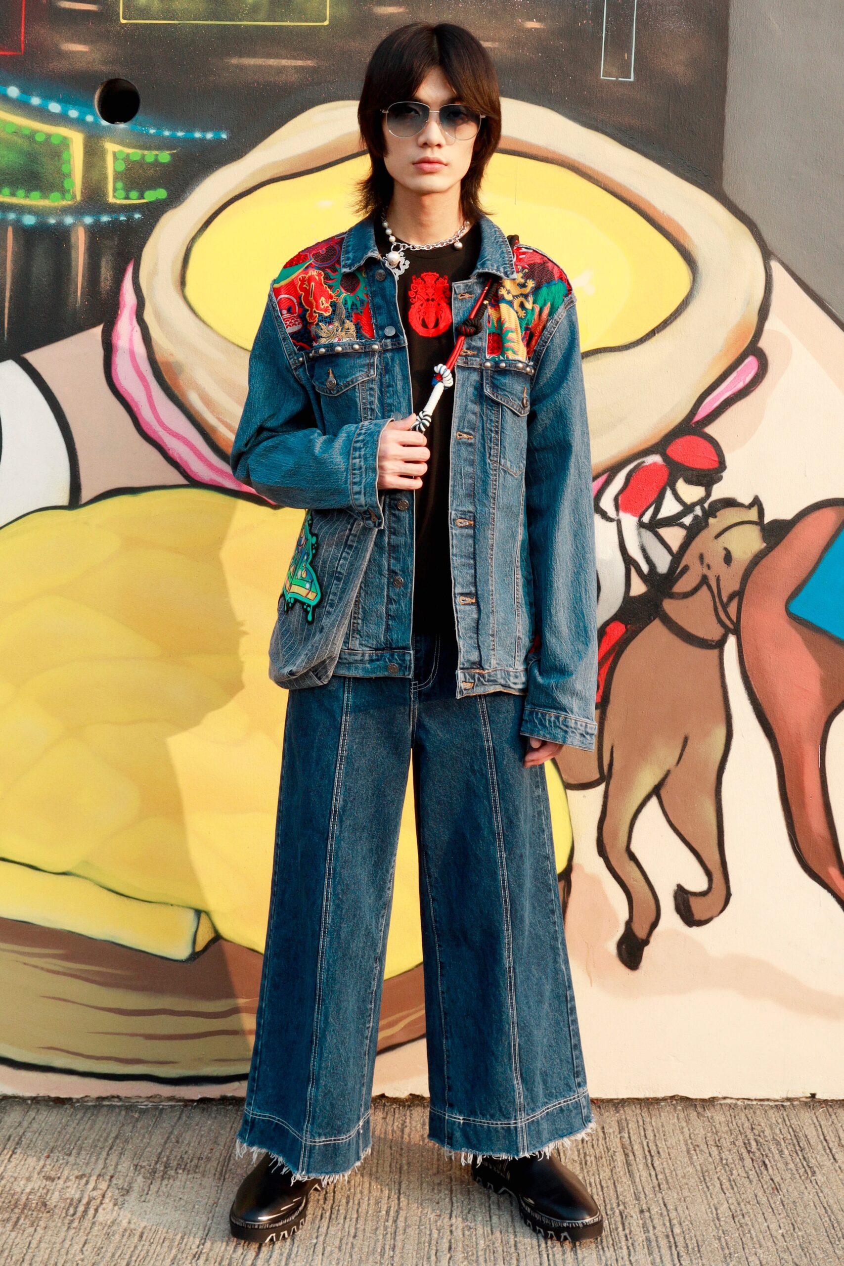 Vivienne Tam S/S 22 Look 2