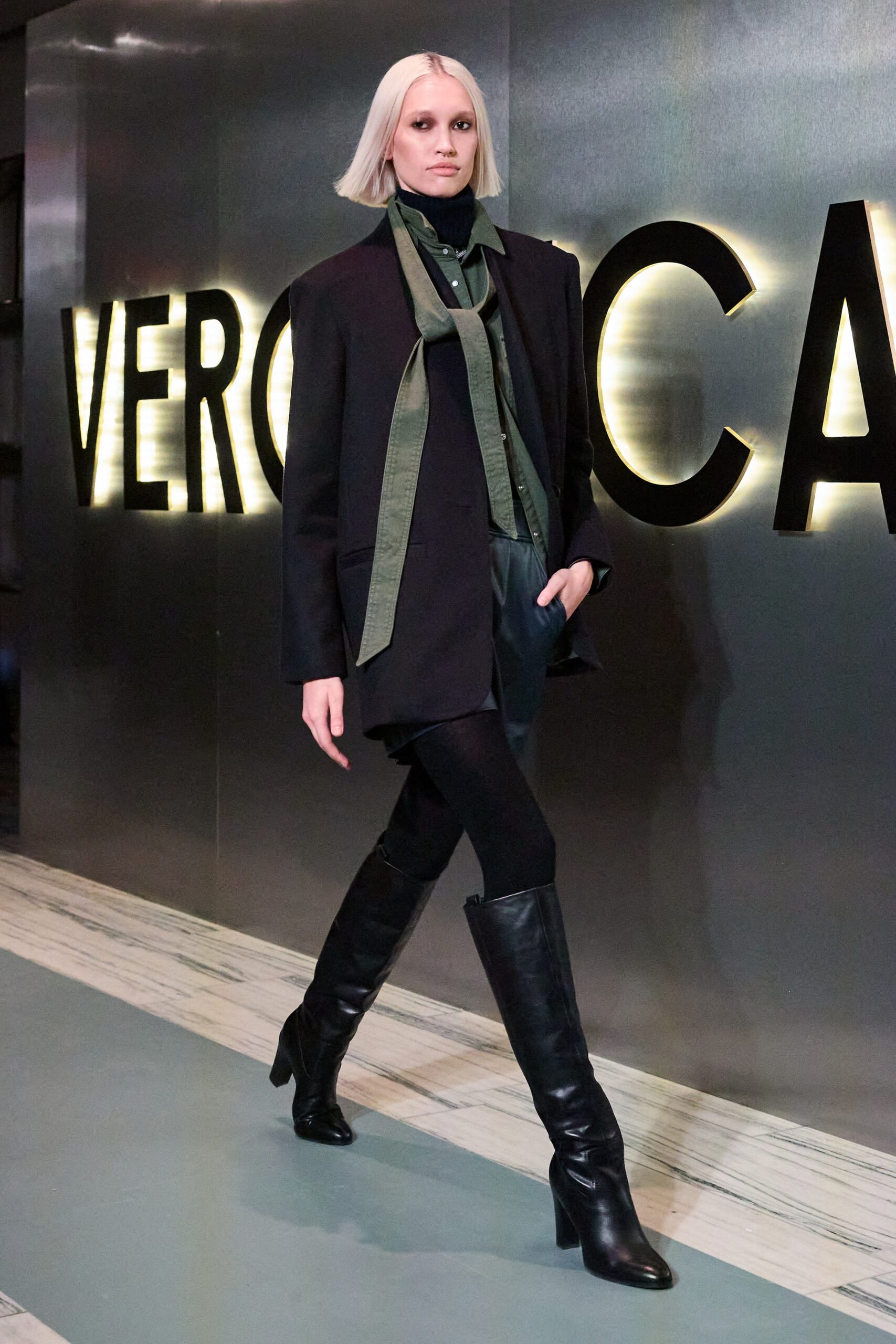 Veronica Beard F/W 23 Look 2