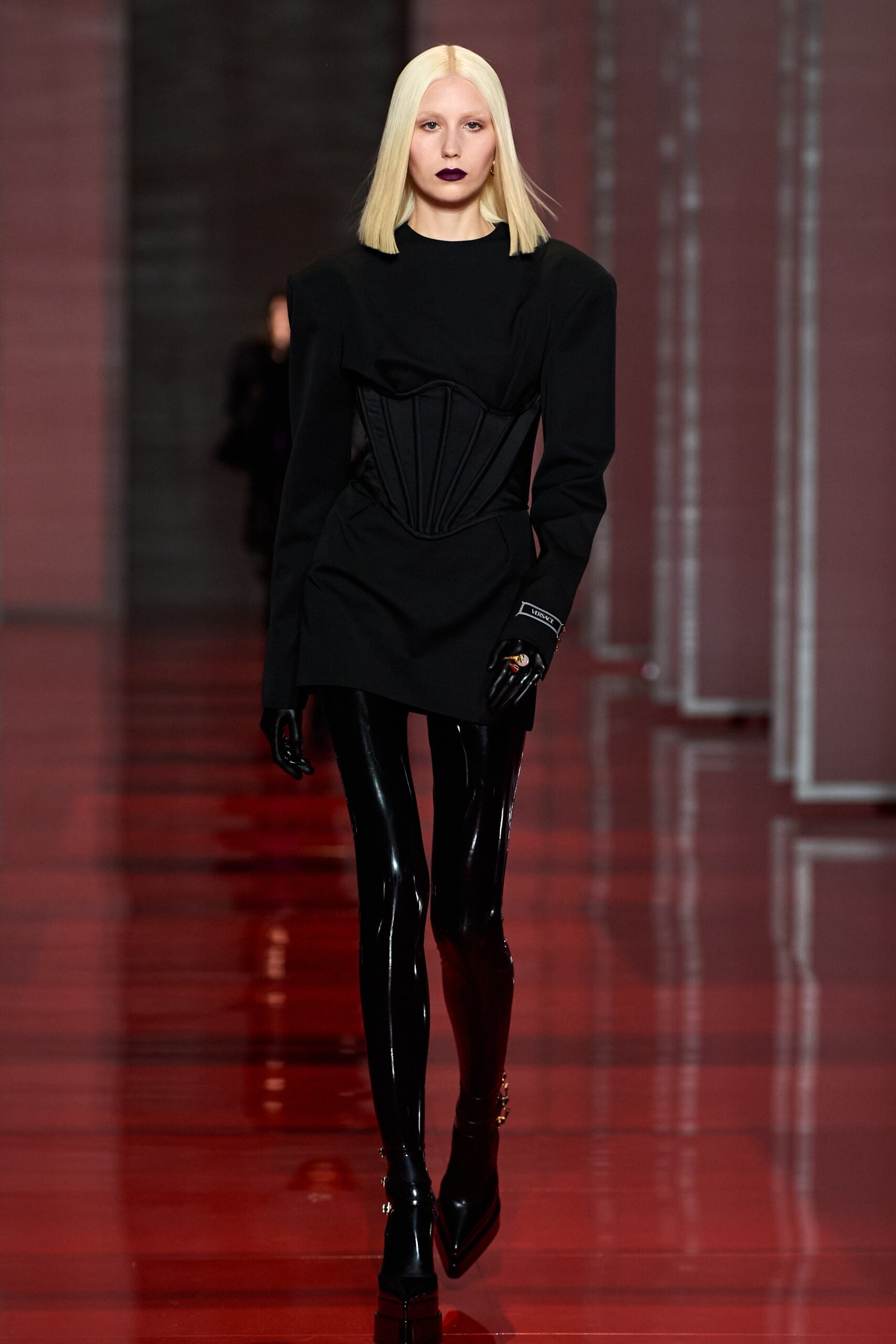Versace F/W 22 Look 2