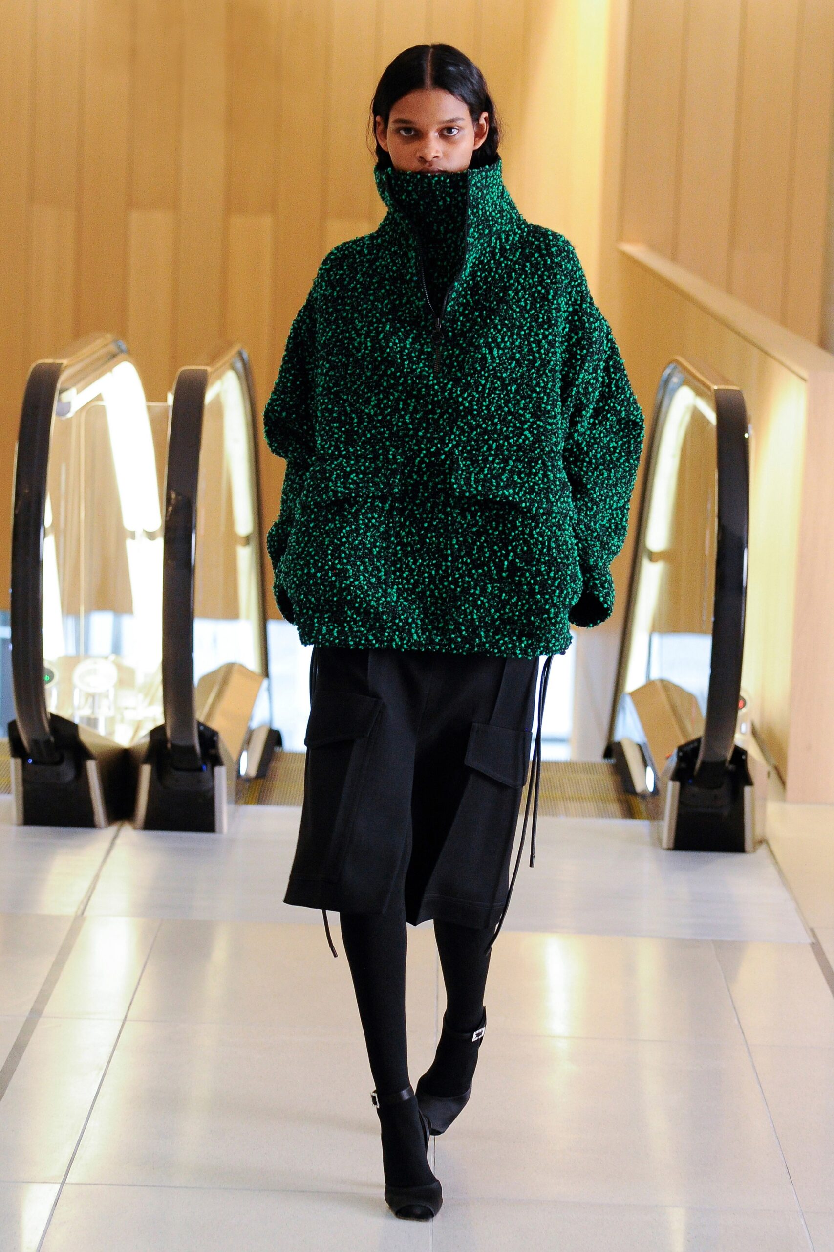 Victoria Beckham F/W 22 Look 2