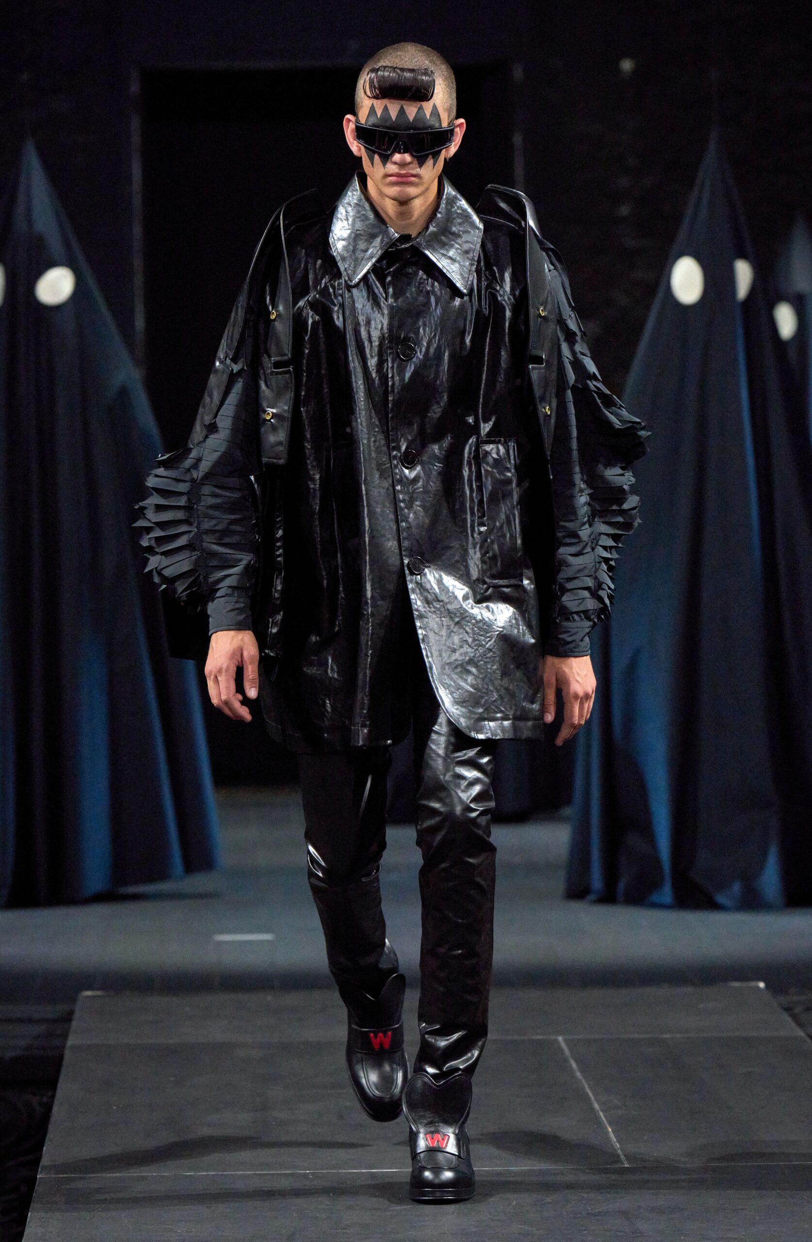 Walter Van Beirendonck S/S 23 Menswear Look 2