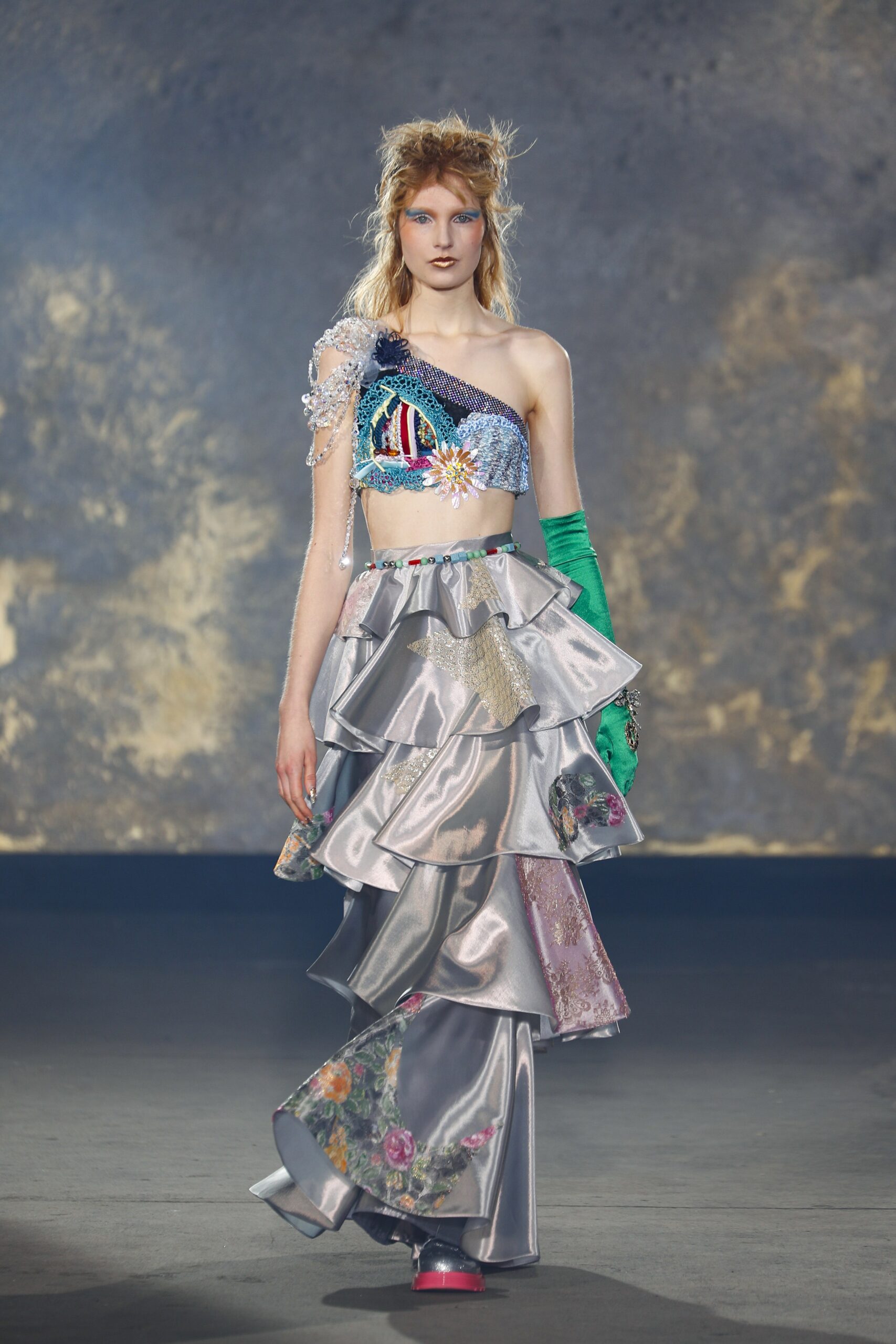 Viktor & Rolf S/S 21 Couture Look 3