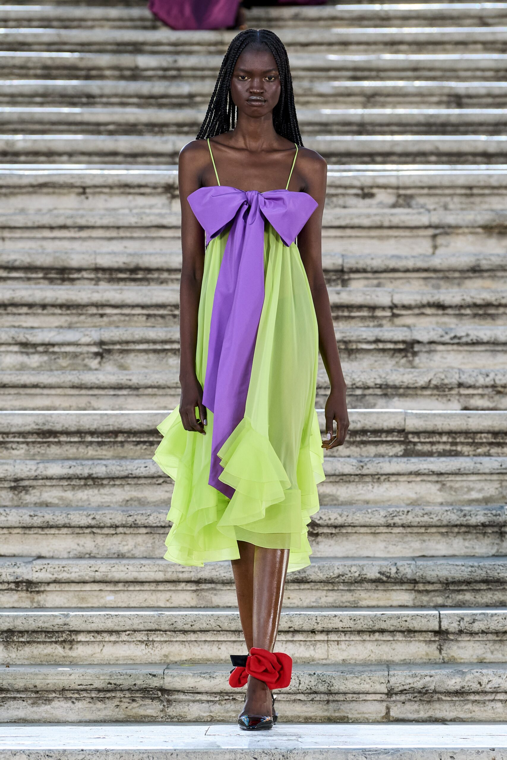 Valentino F/W 22 Couture Look 3