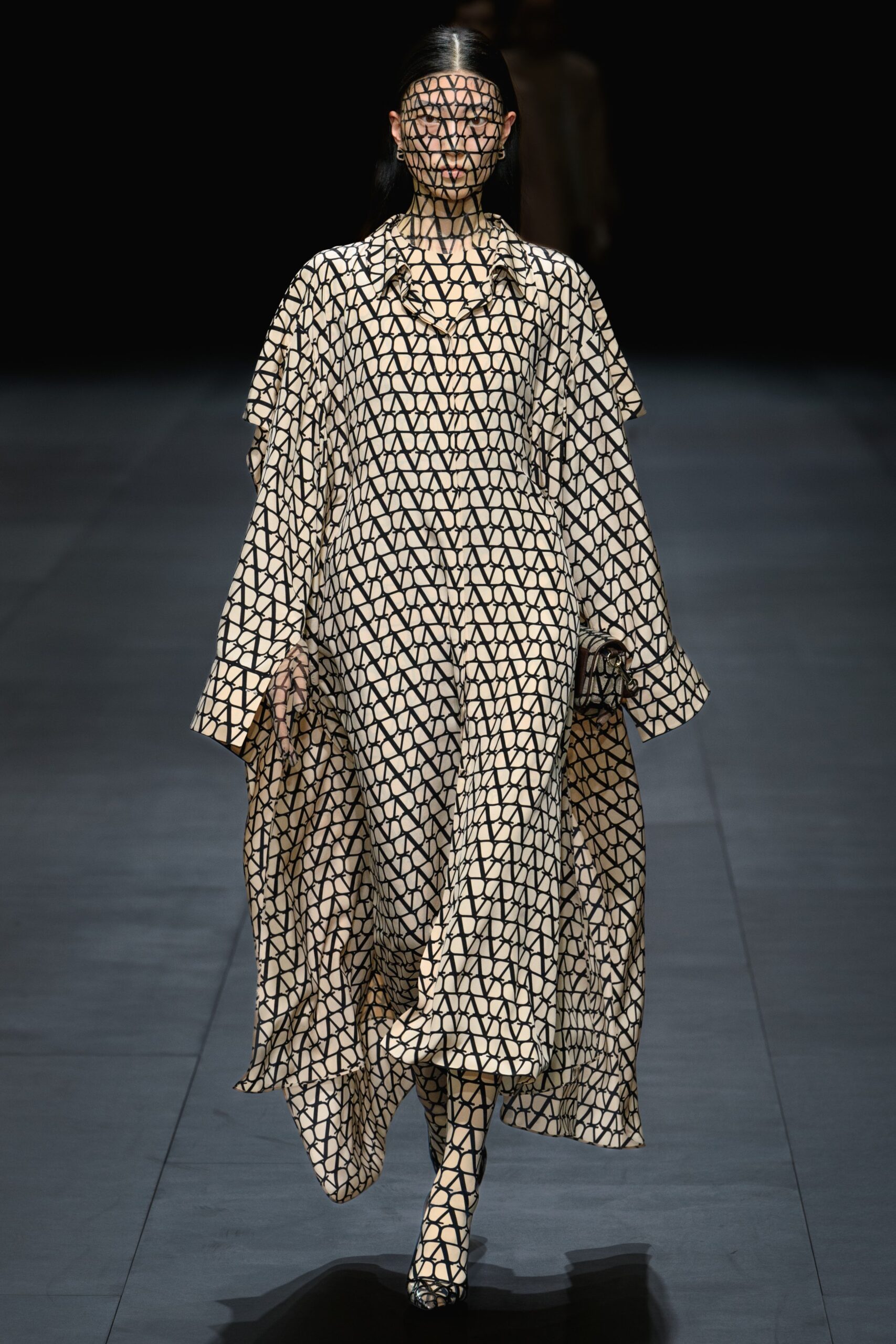 Valentino S/S 23 Look 4