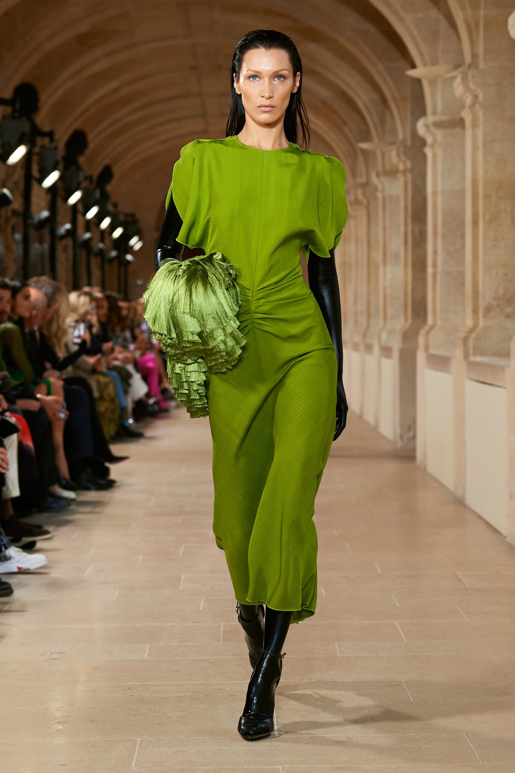 Victoria Beckham S/S 23 Look 4