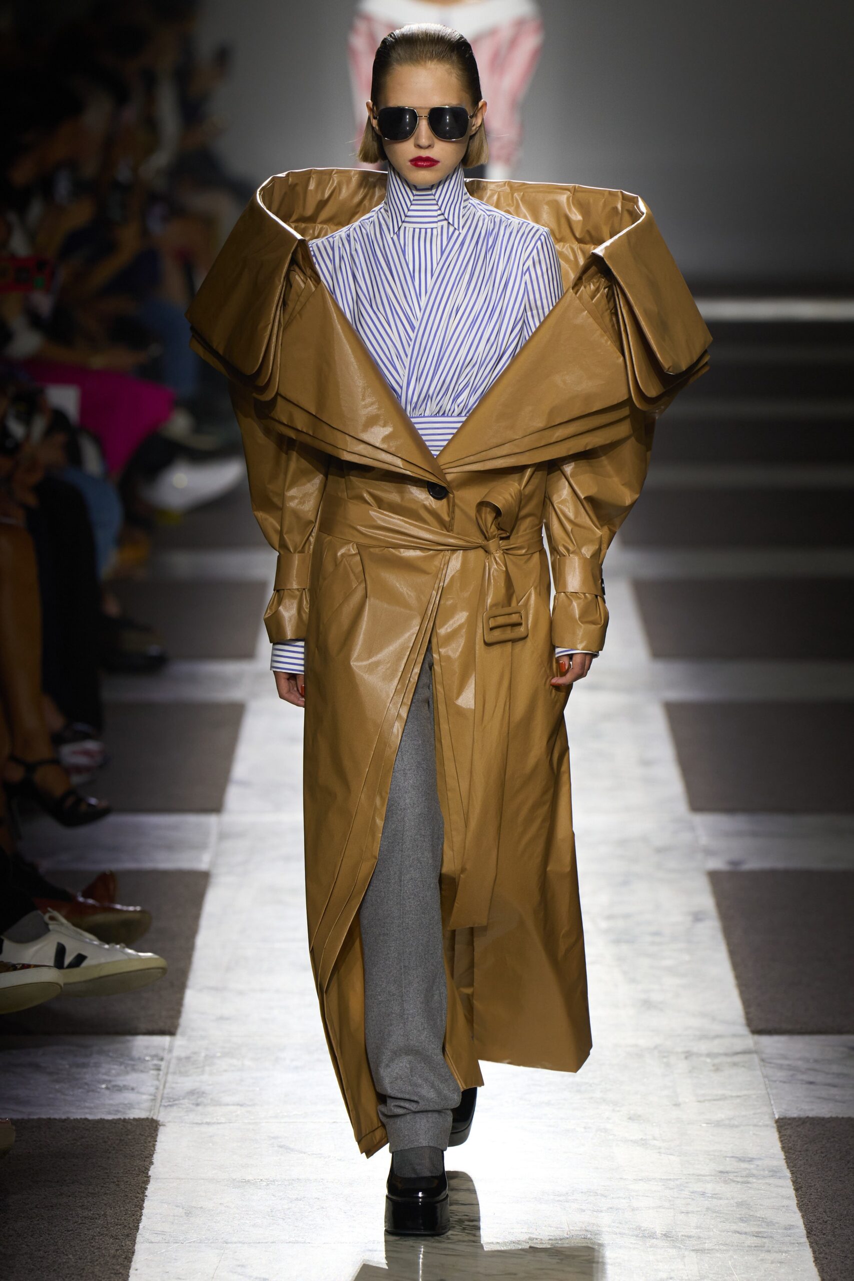 Viktor & Rolf F/W 22 Couture Look 4