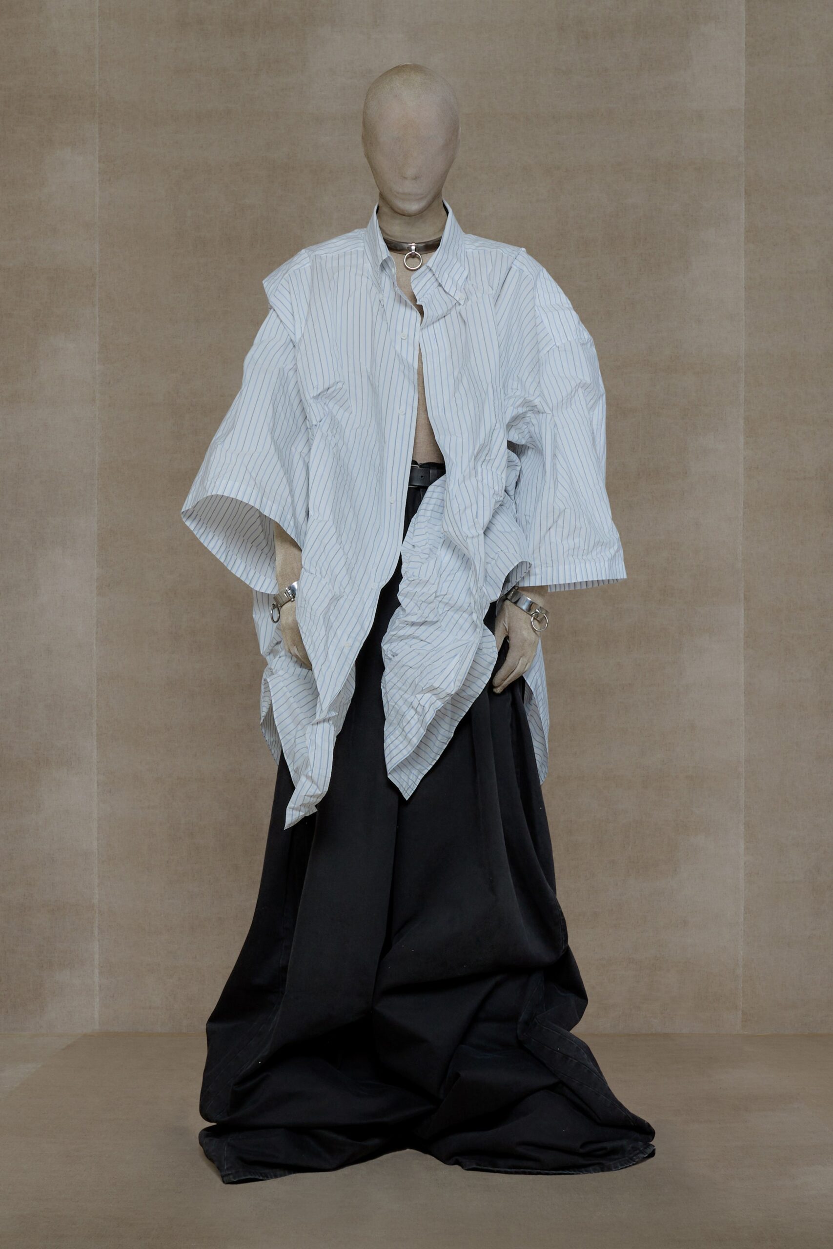 Vetements S/S 24 Menswear Look 9