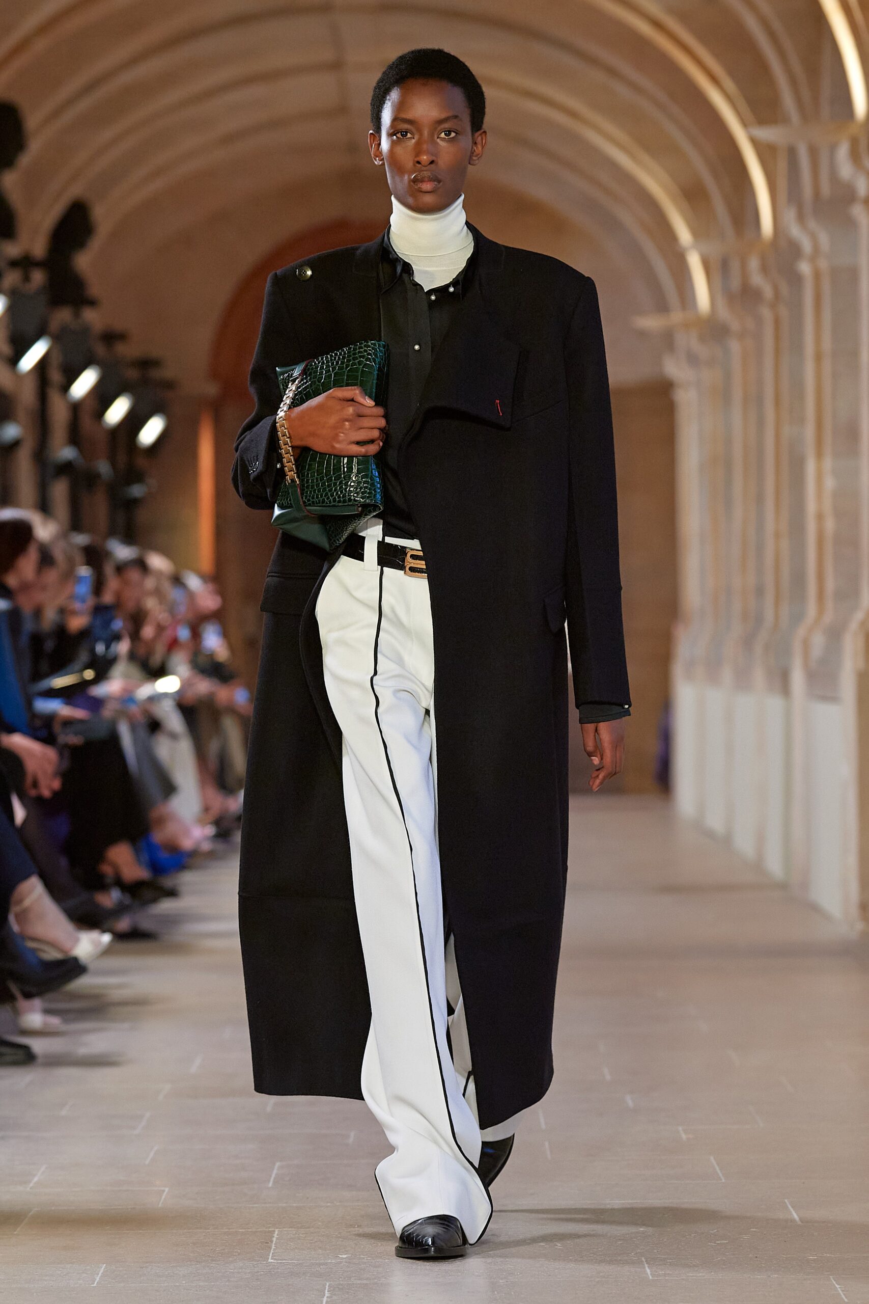 Victoria Beckham F/W 23 Look 6