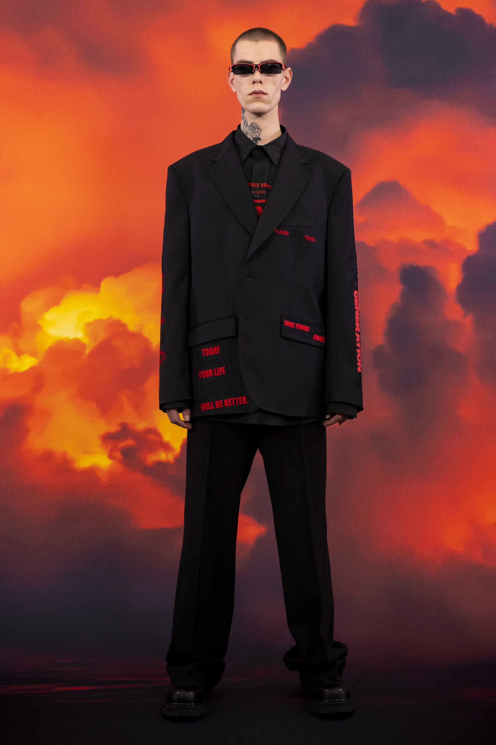 Vetements F/W 21 Menswear Look 8