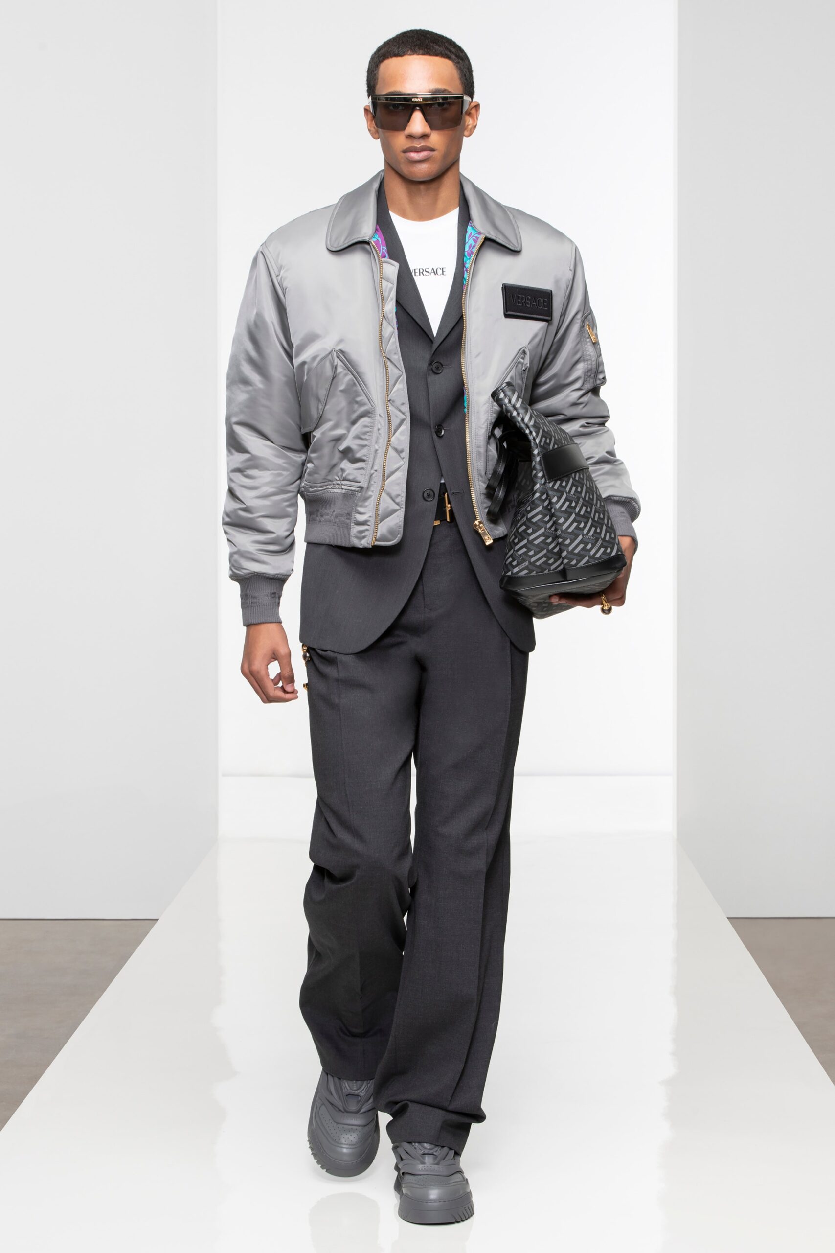 Versace F/W 22 Menswear Look 8