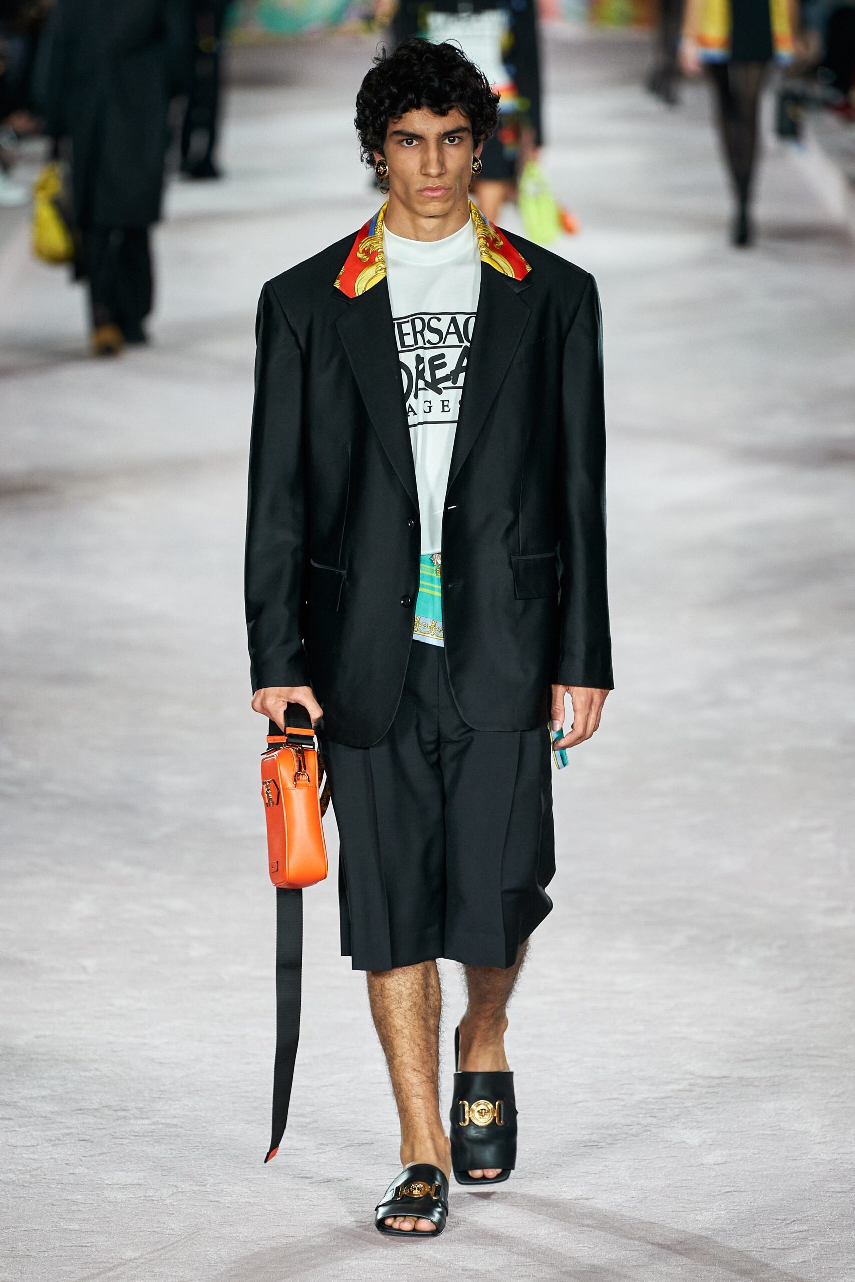 Versace S/S 22 Look 8