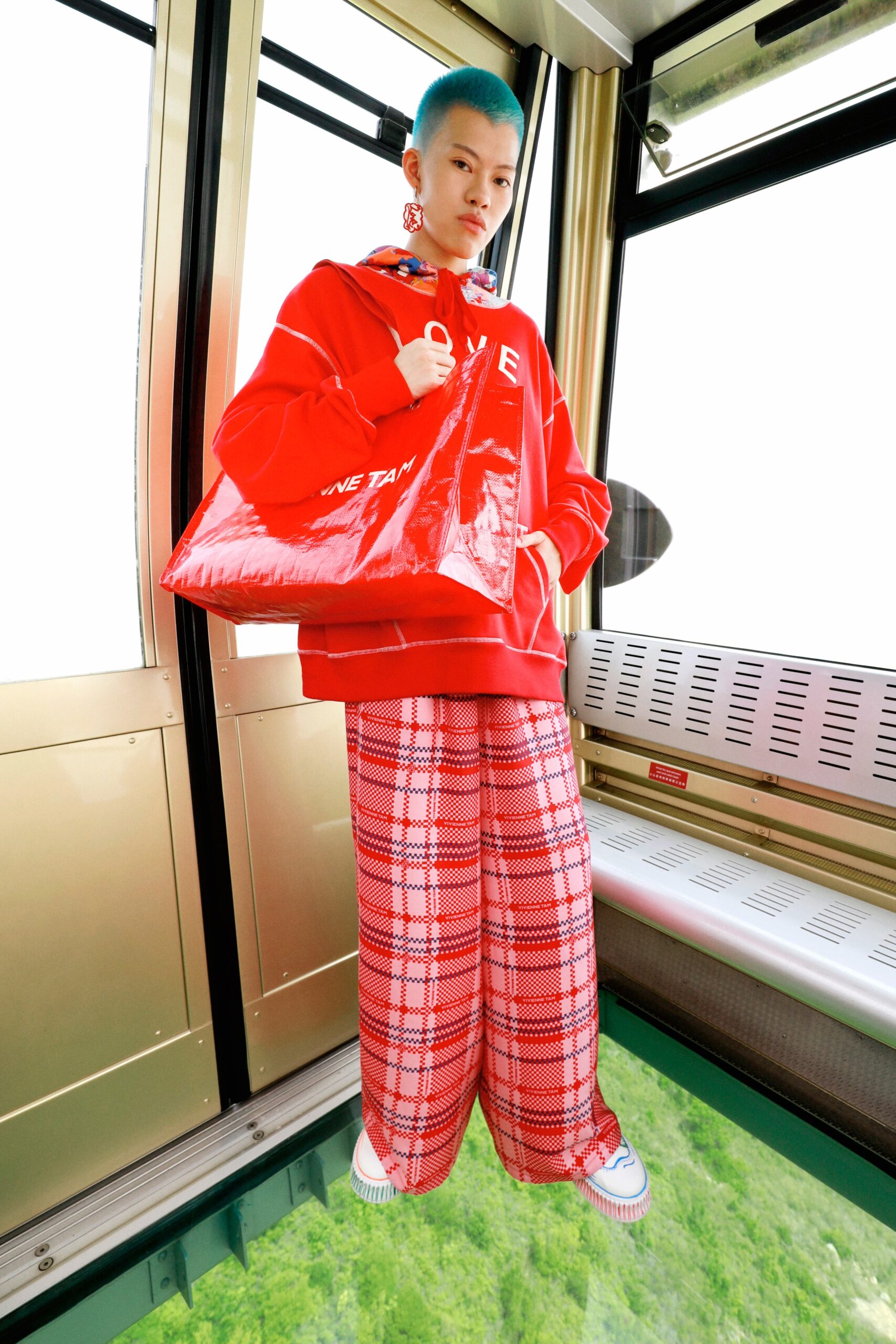 Vivienne Tam S/S 22 Look 8