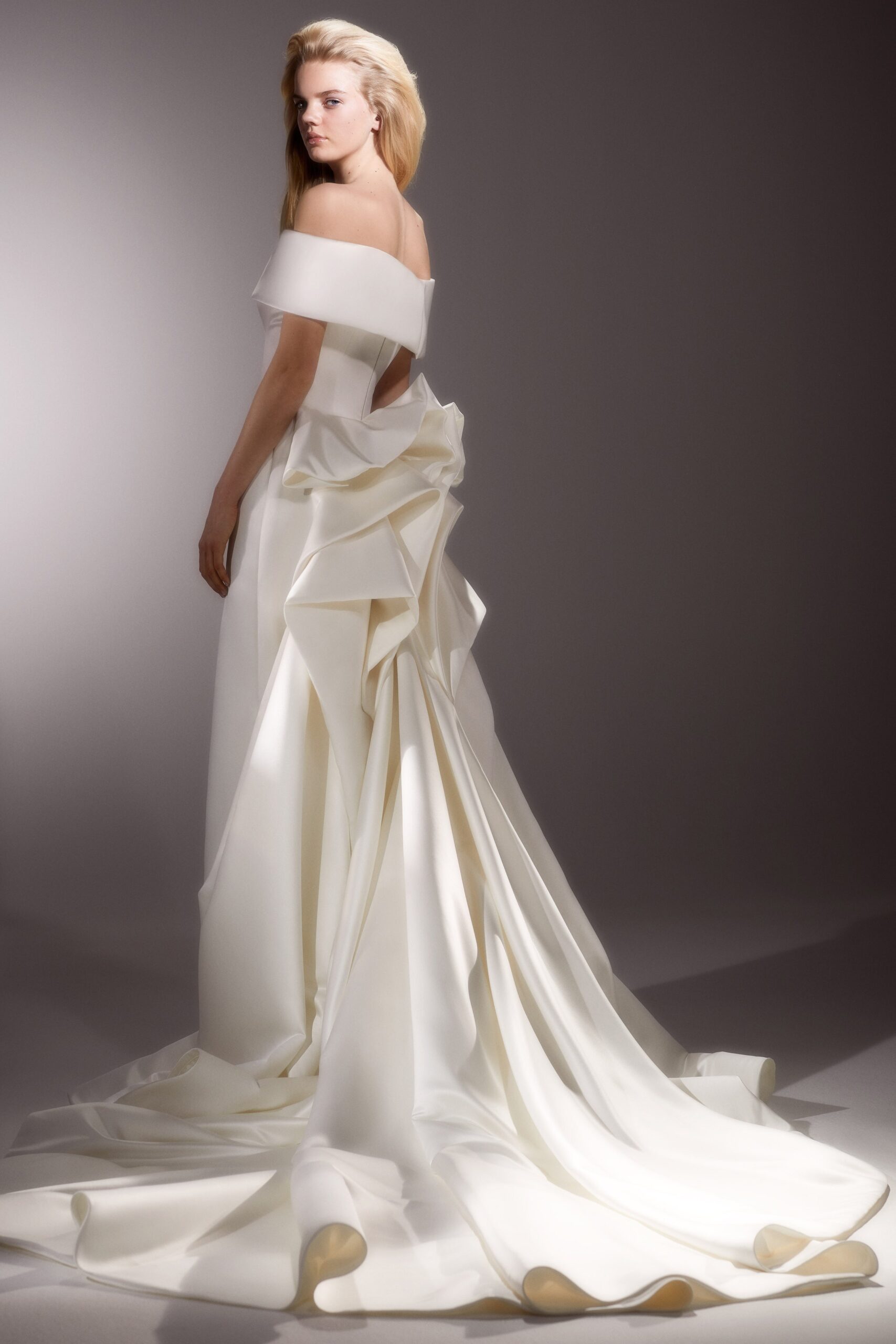 Viktor & Rolf S/S 20 Bridal Look 8
