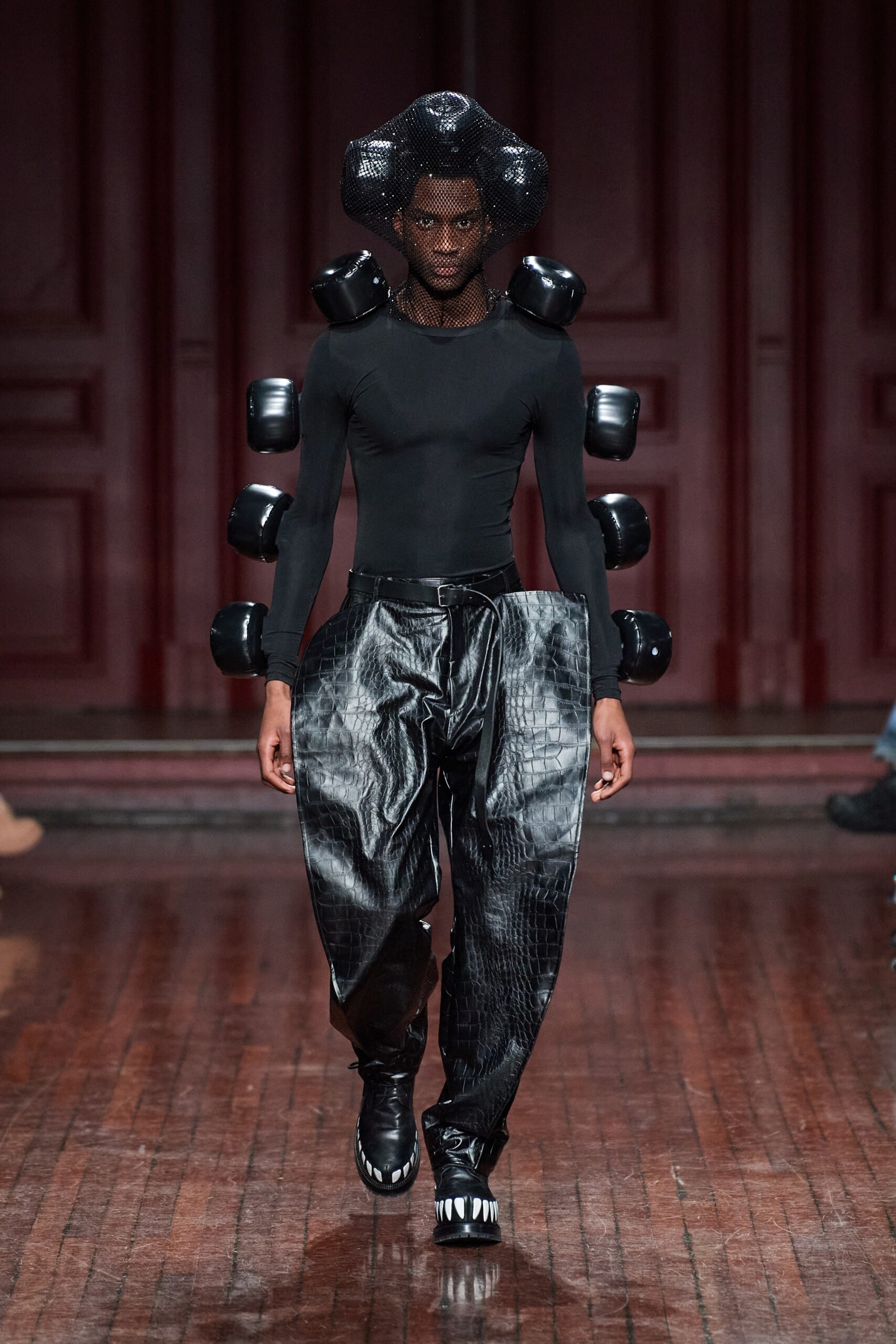 Walter Van Beirendonck F/W 23 Menswear Look 8