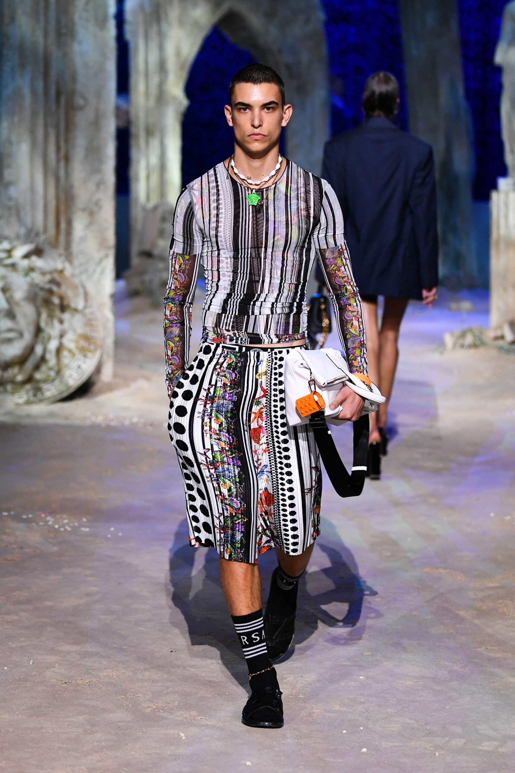 Versace S/S 21 Menswear Look 9