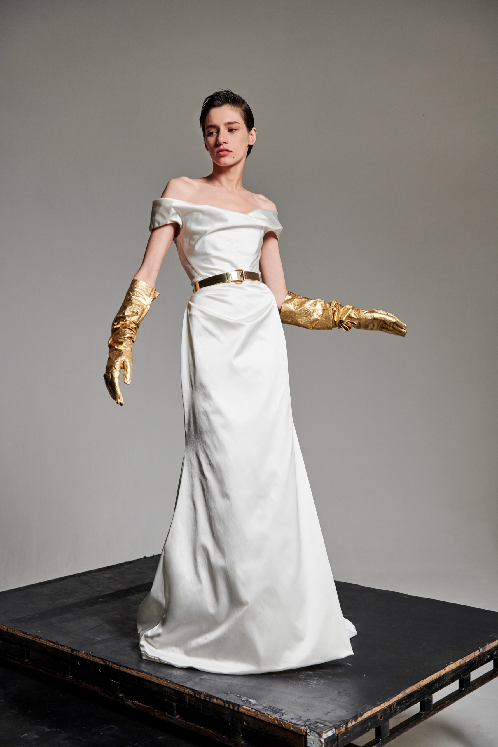 Vivienne Westwood S/S 20 Bridal Look 9