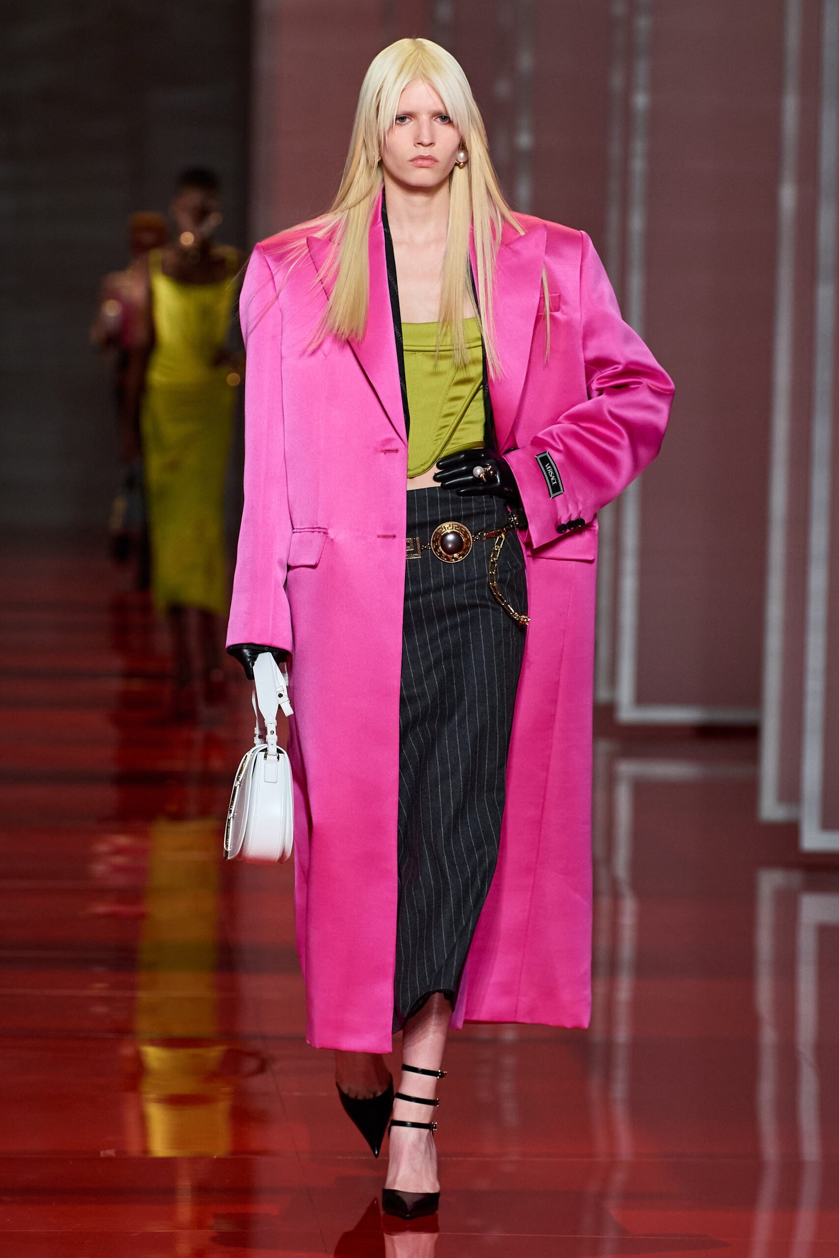 Versace F/W 22 Look 9