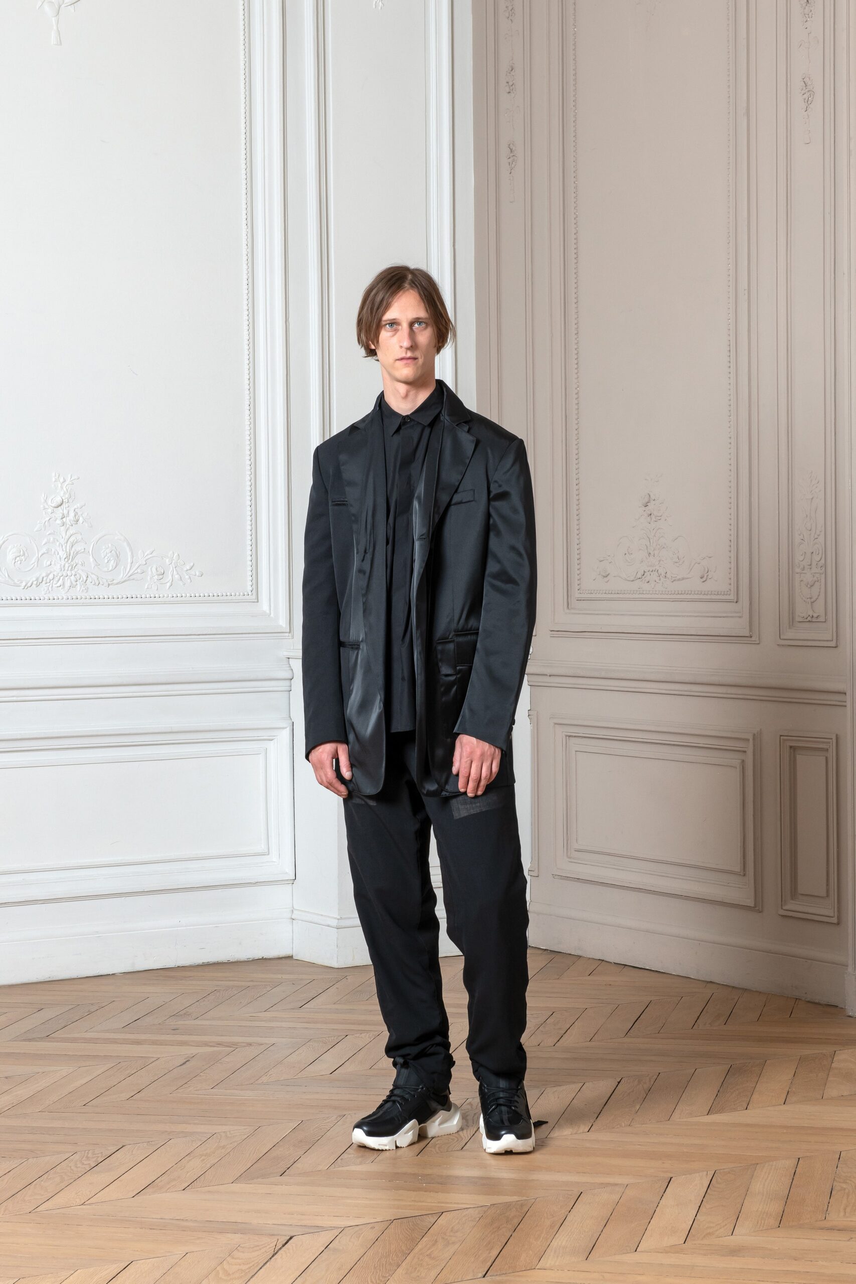 Unravel S/S 20 Menswear Look 10