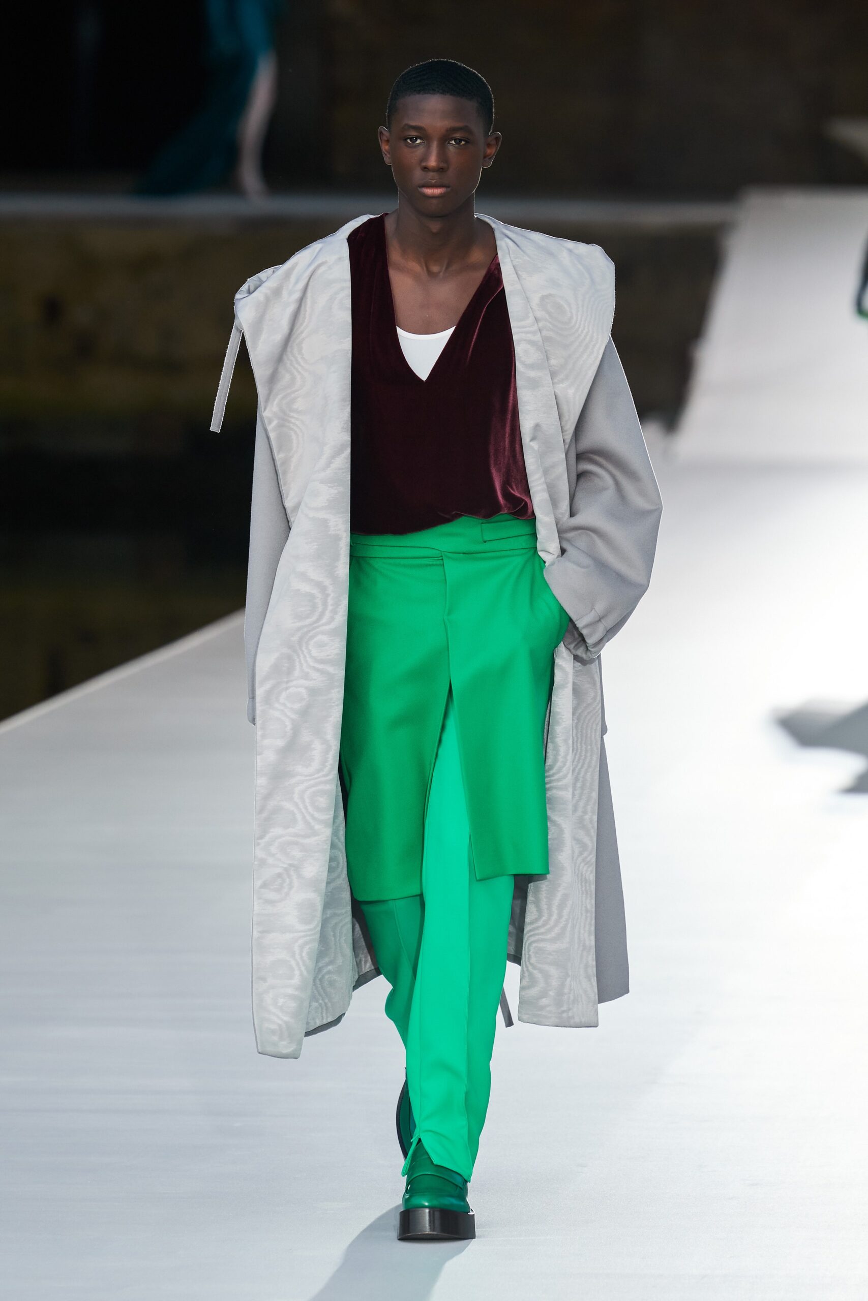 Valentino F/W 21 Couture Look 10