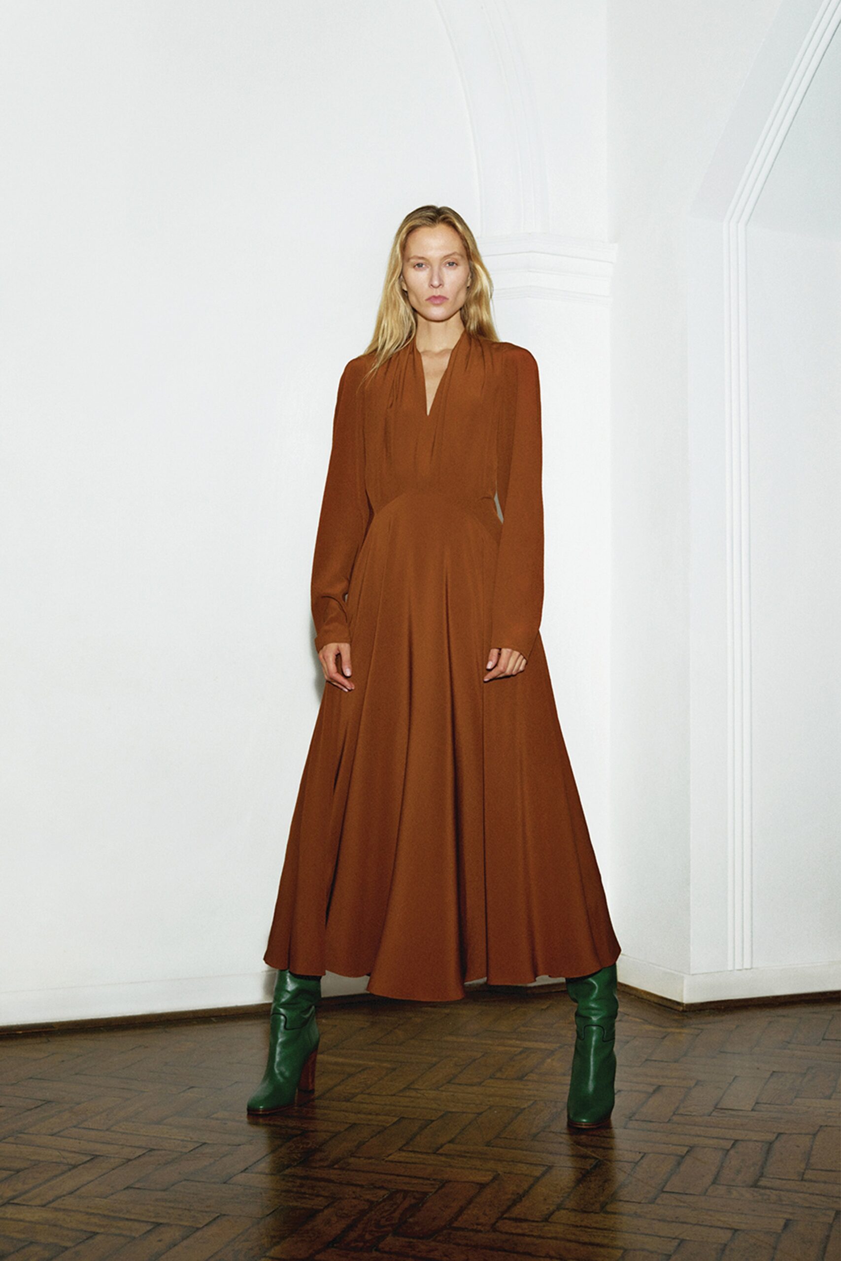 Victoria Beckham F/W 20 Look 10