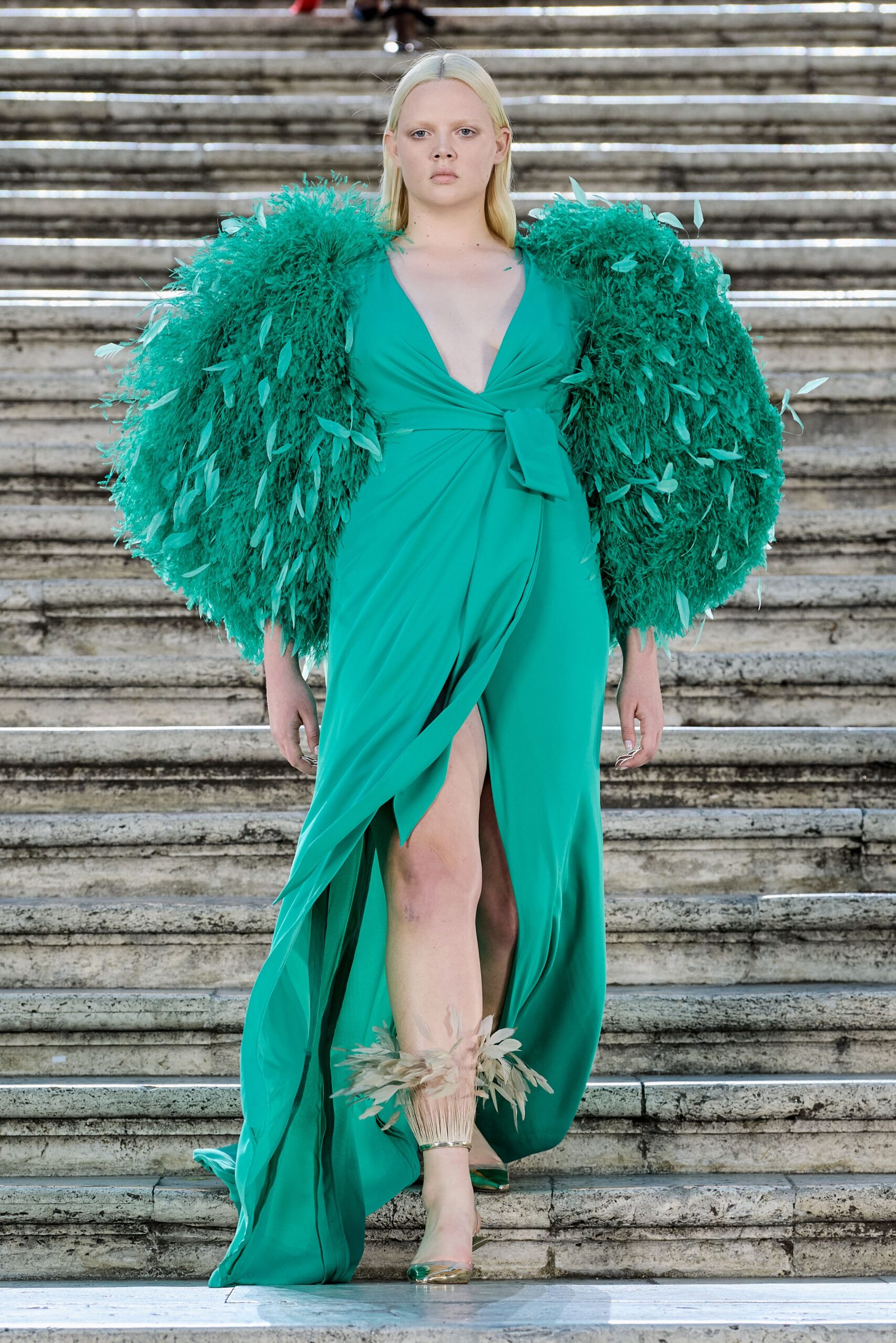 Valentino F/W 22 Couture Look 10