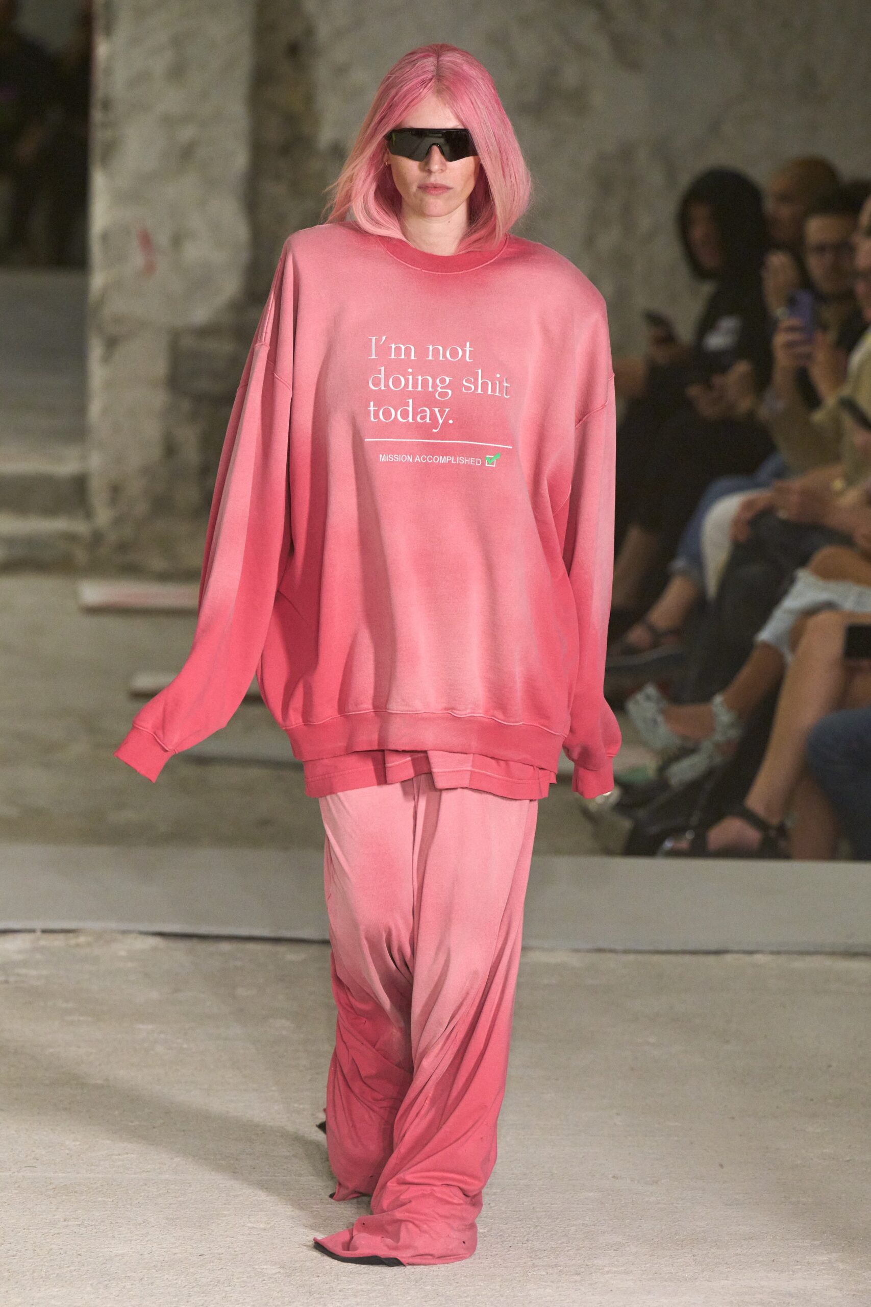 Vetements S/S 23 Menswear Look 10