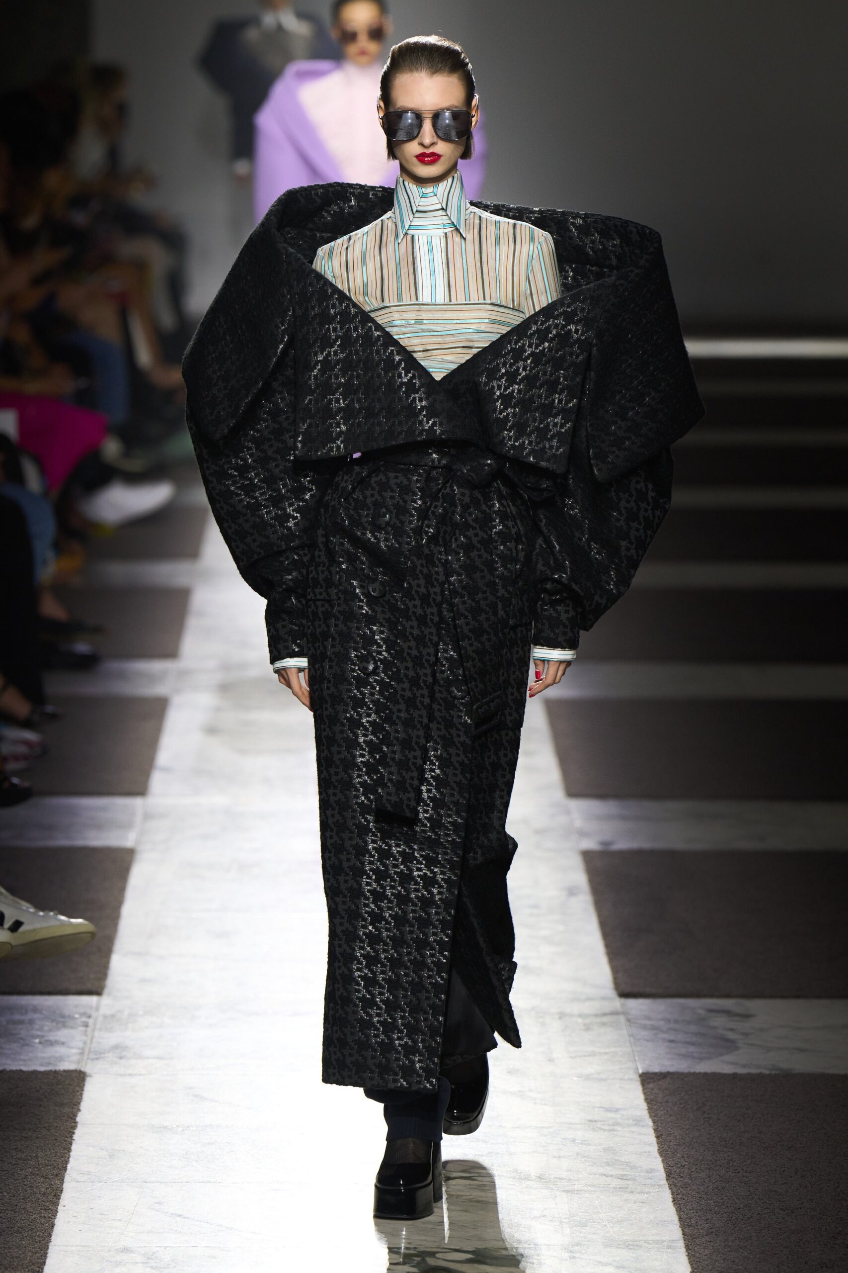 Viktor & Rolf F/W 22 Couture Look 10