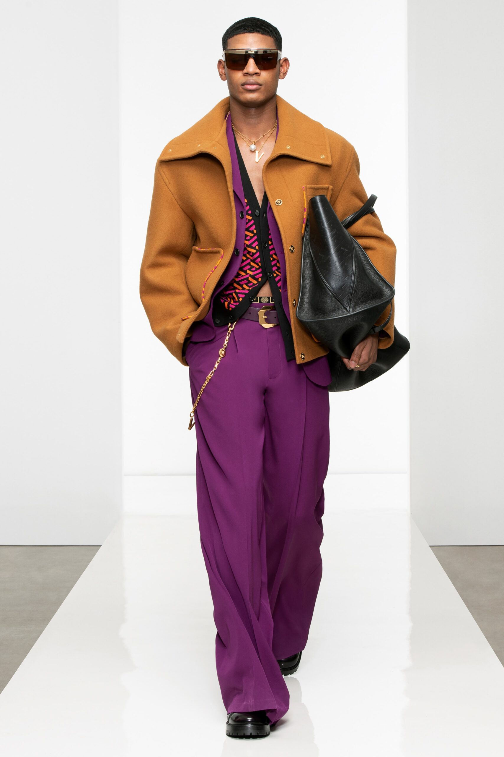 Versace F/W 22 Menswear Look 11