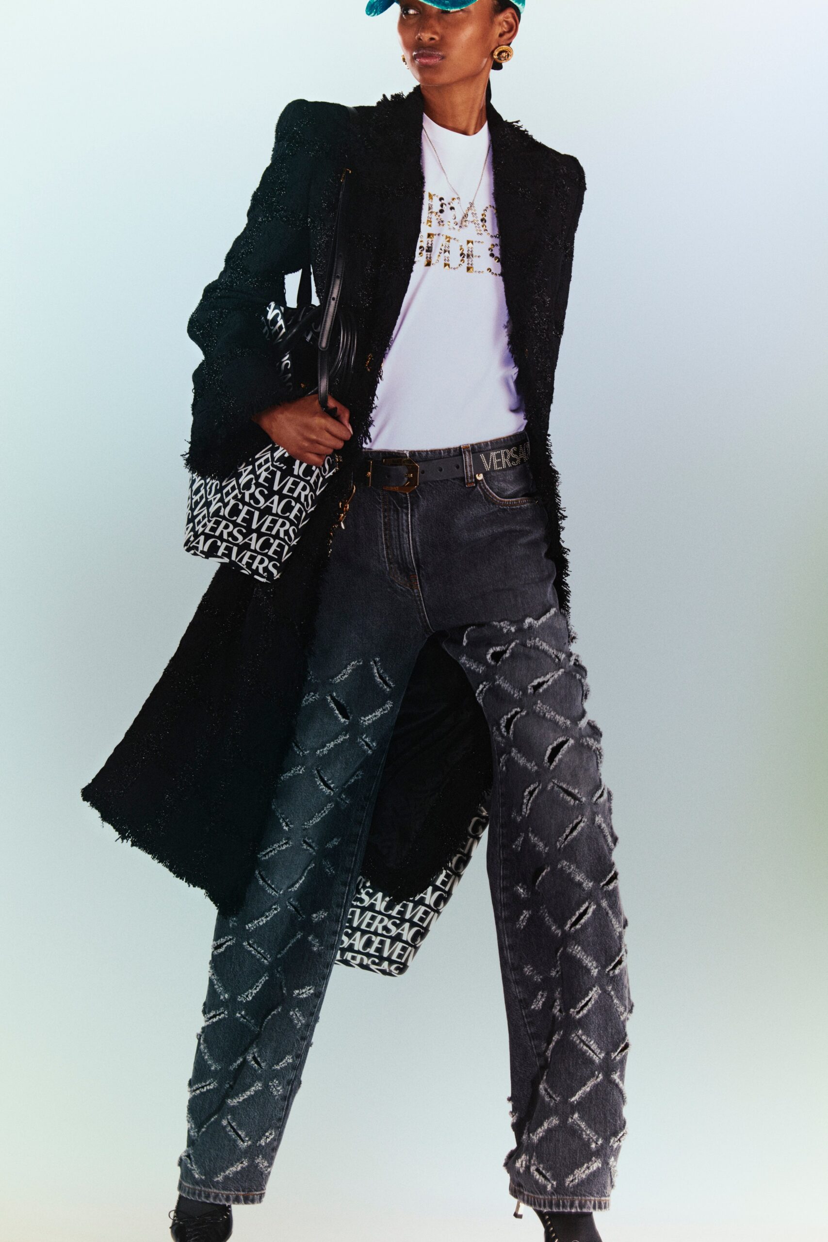 Versace Resort 23 Look 11