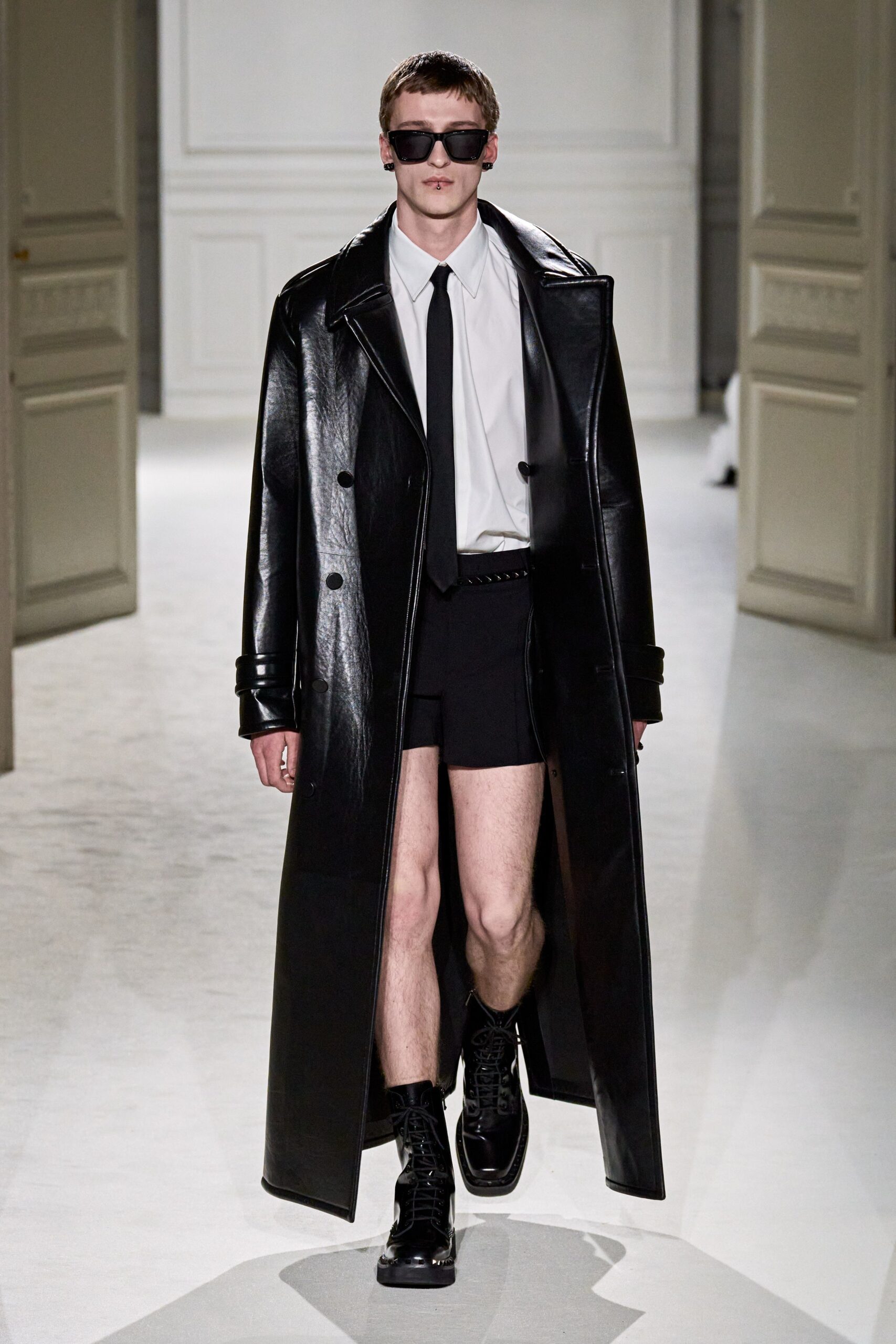 Valentino F/W 23 Look 11