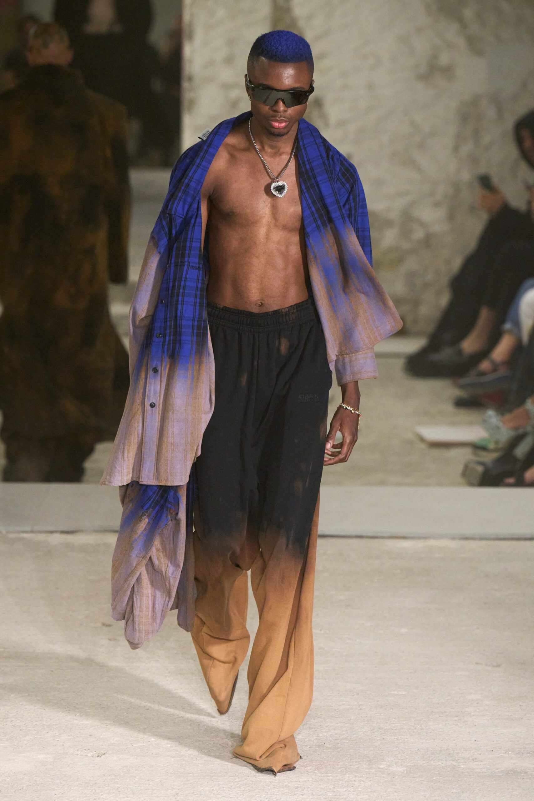 Vetements S/S 23 Menswear Look 11
