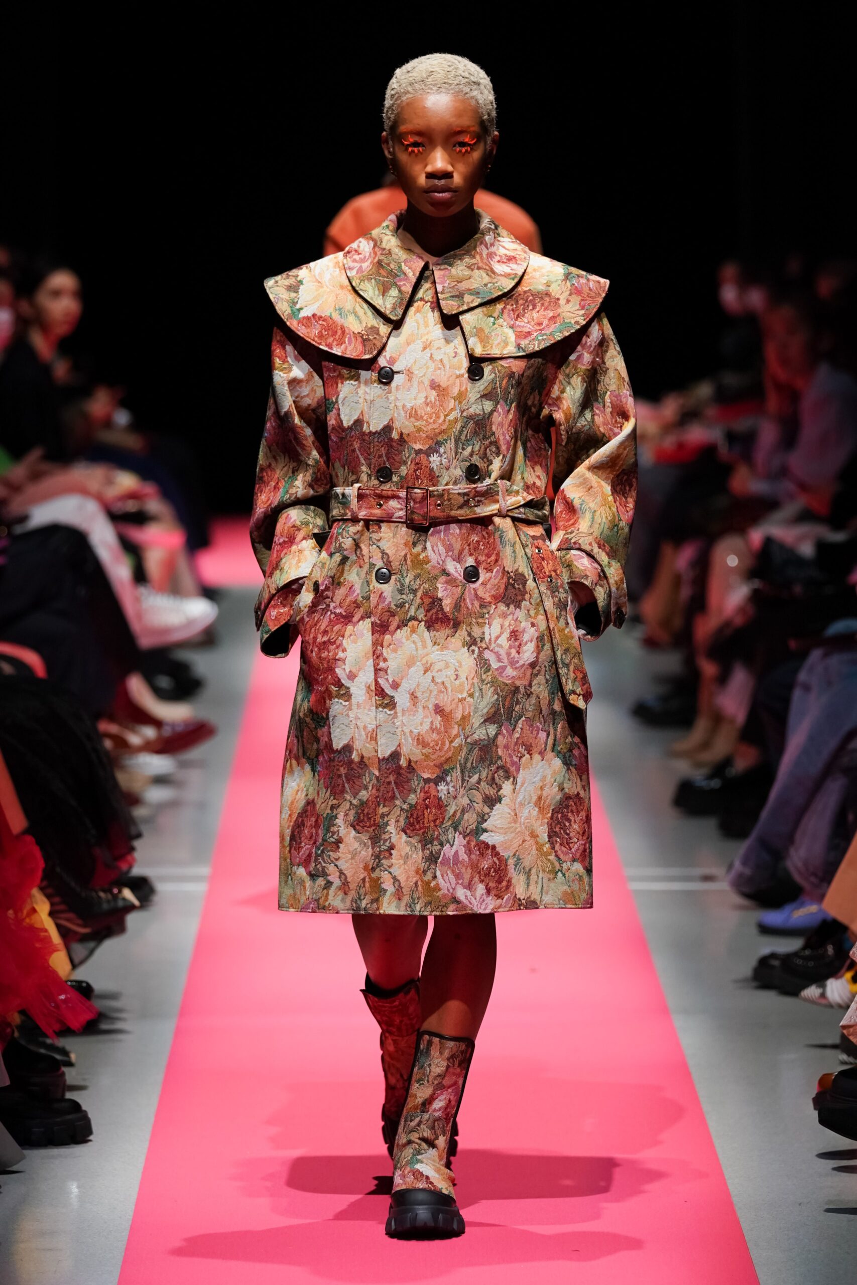 Viviano Tokyo F/W 23 Look 11