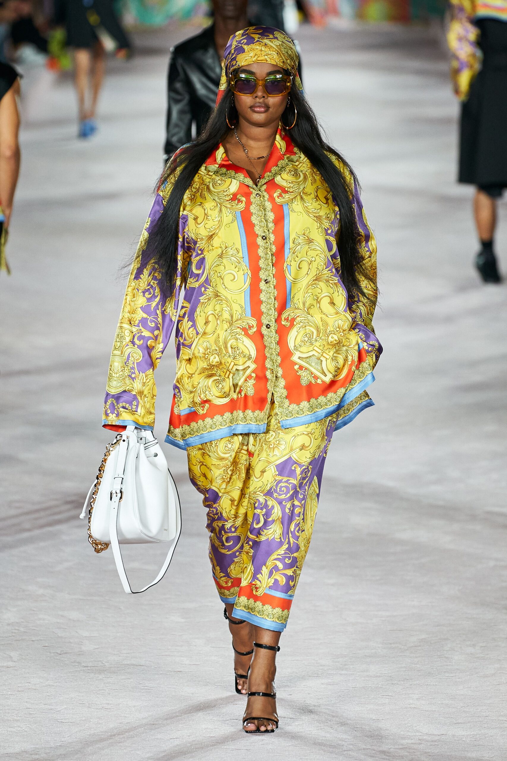 Versace S/S 22 Look 12