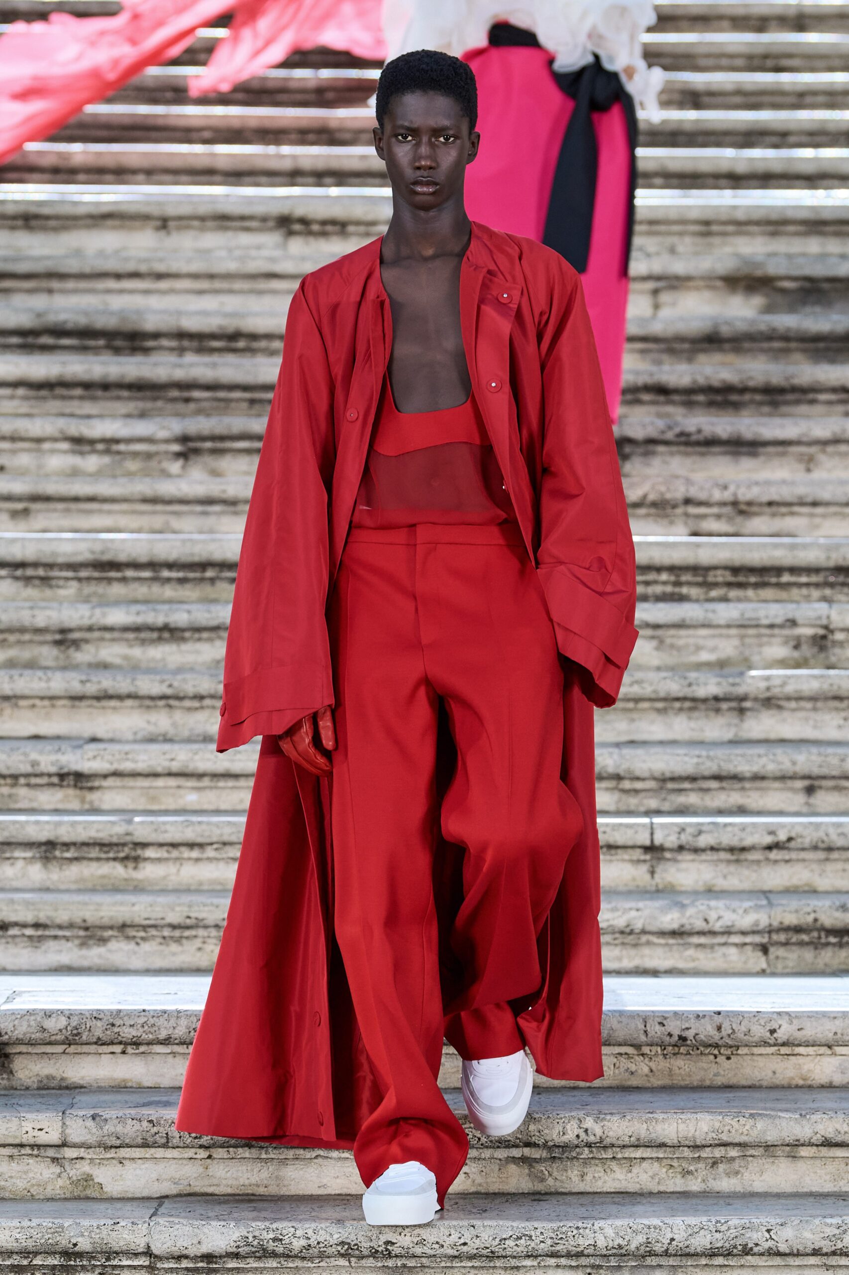 Valentino F/W 22 Couture Look 12
