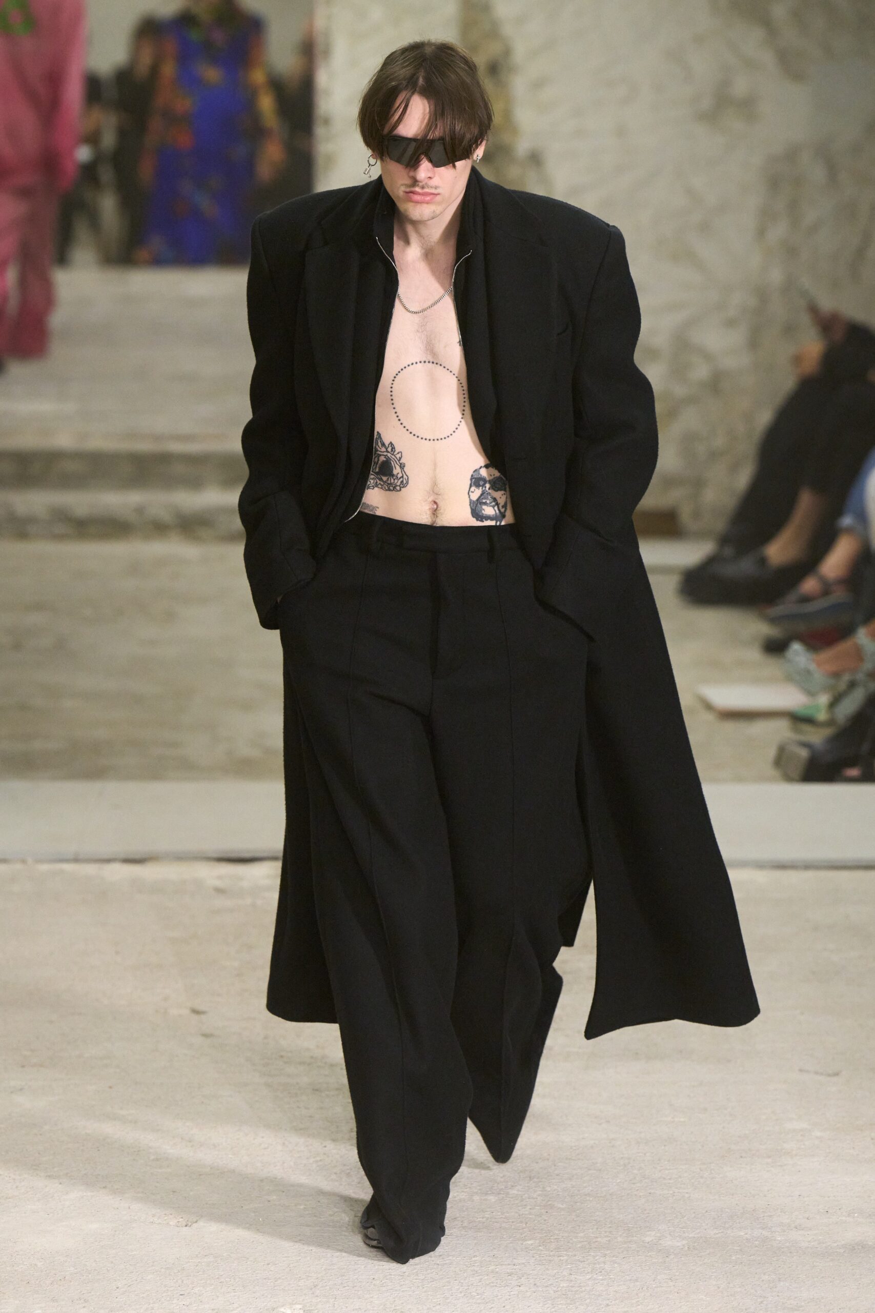 Vetements S/S 23 Menswear Look 12