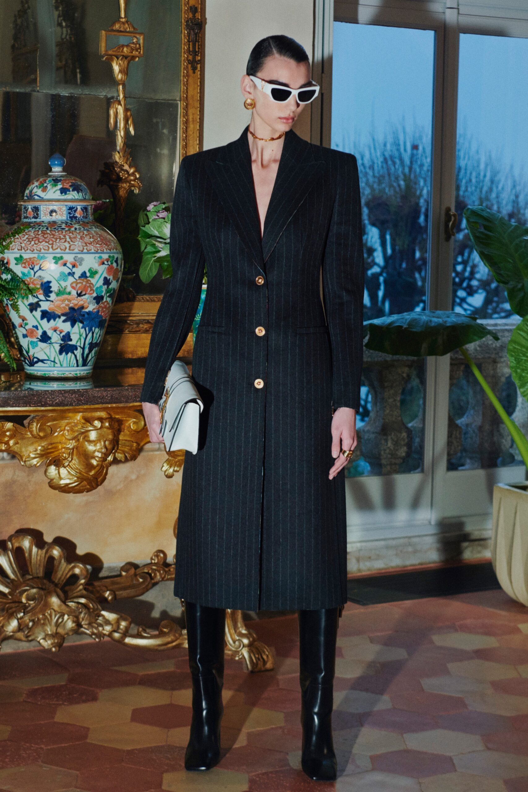 Versace F/W 20 Look 13