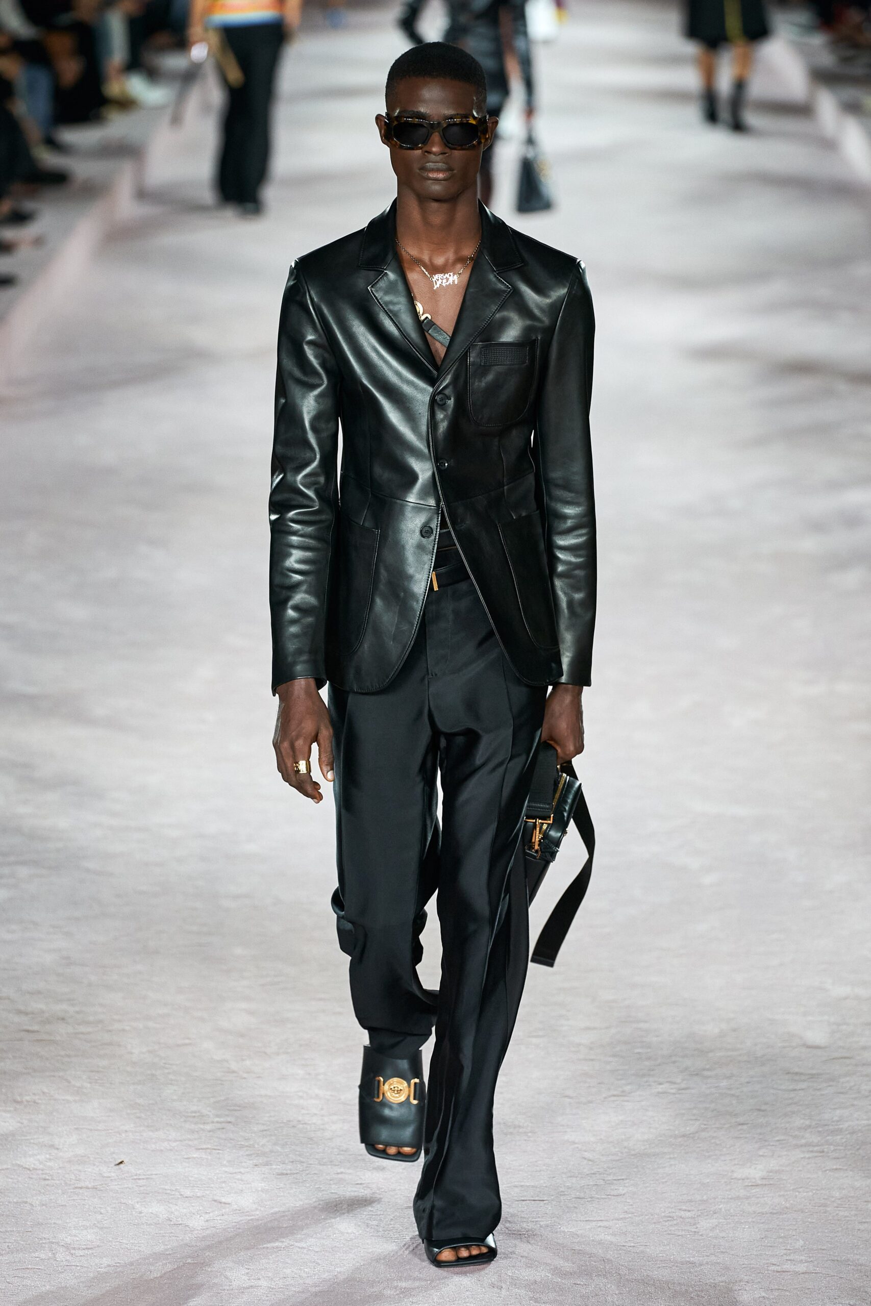 Versace S/S 22 Look 13