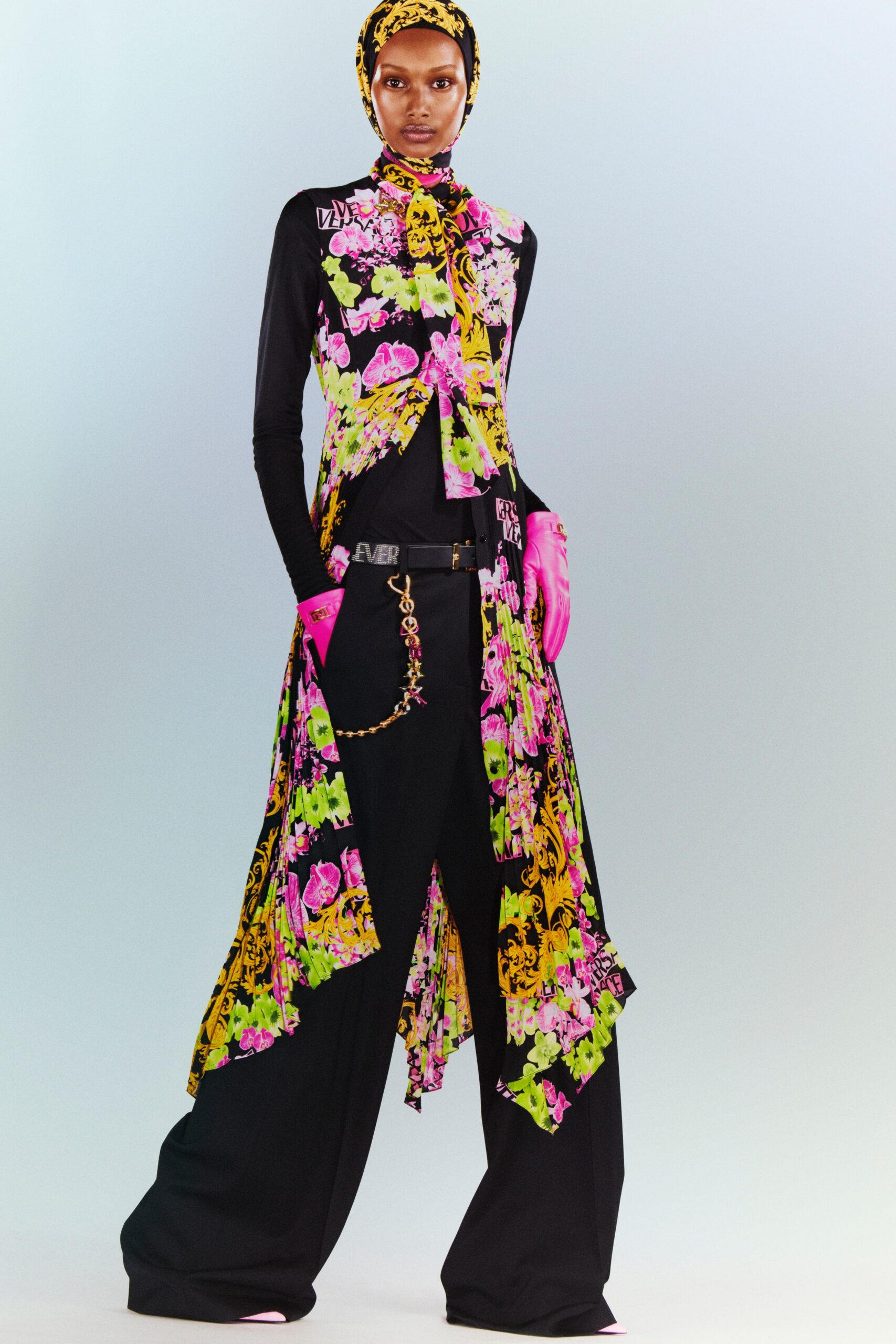 Versace Resort 23 Look 14