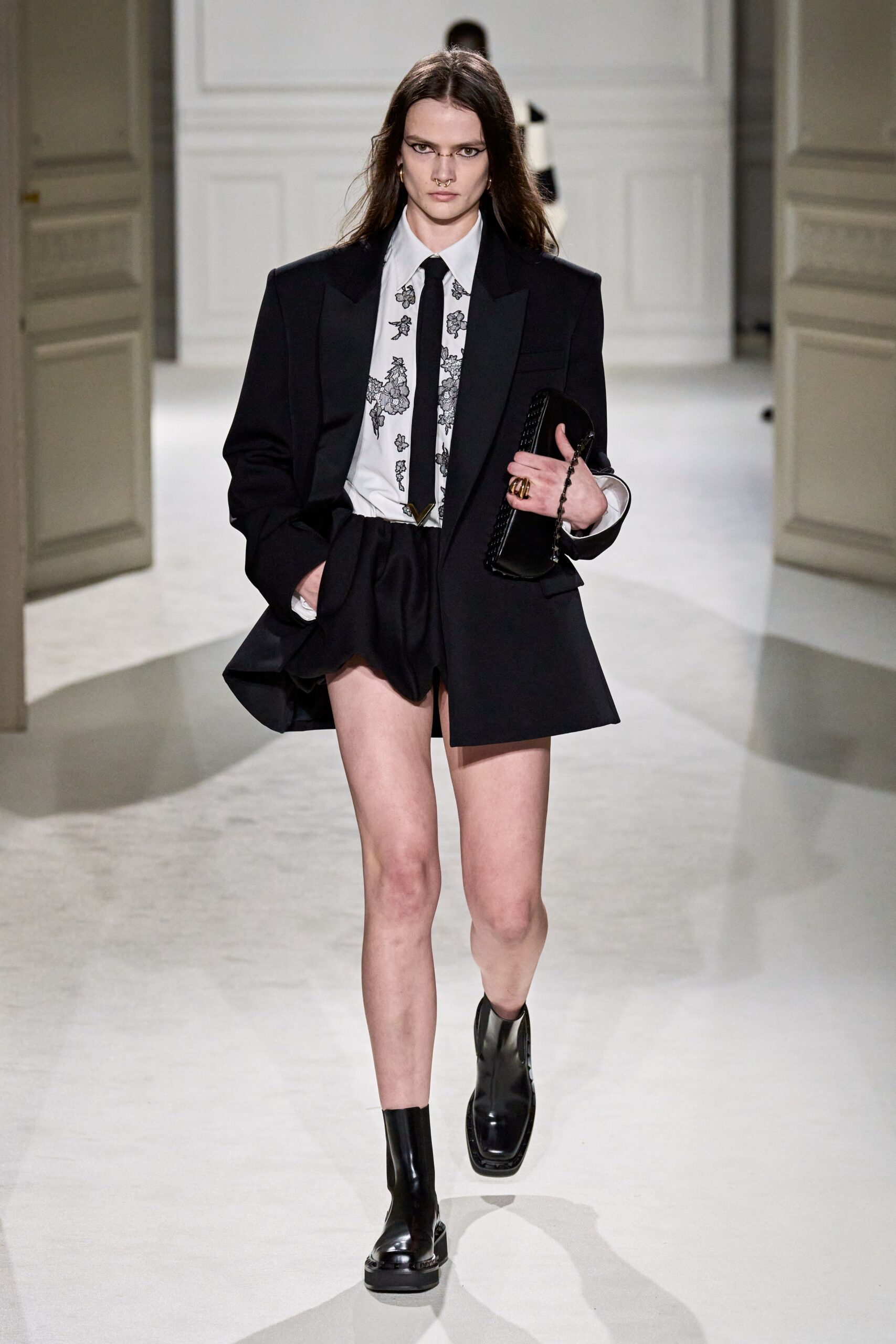 Valentino F/W 23 Look 14