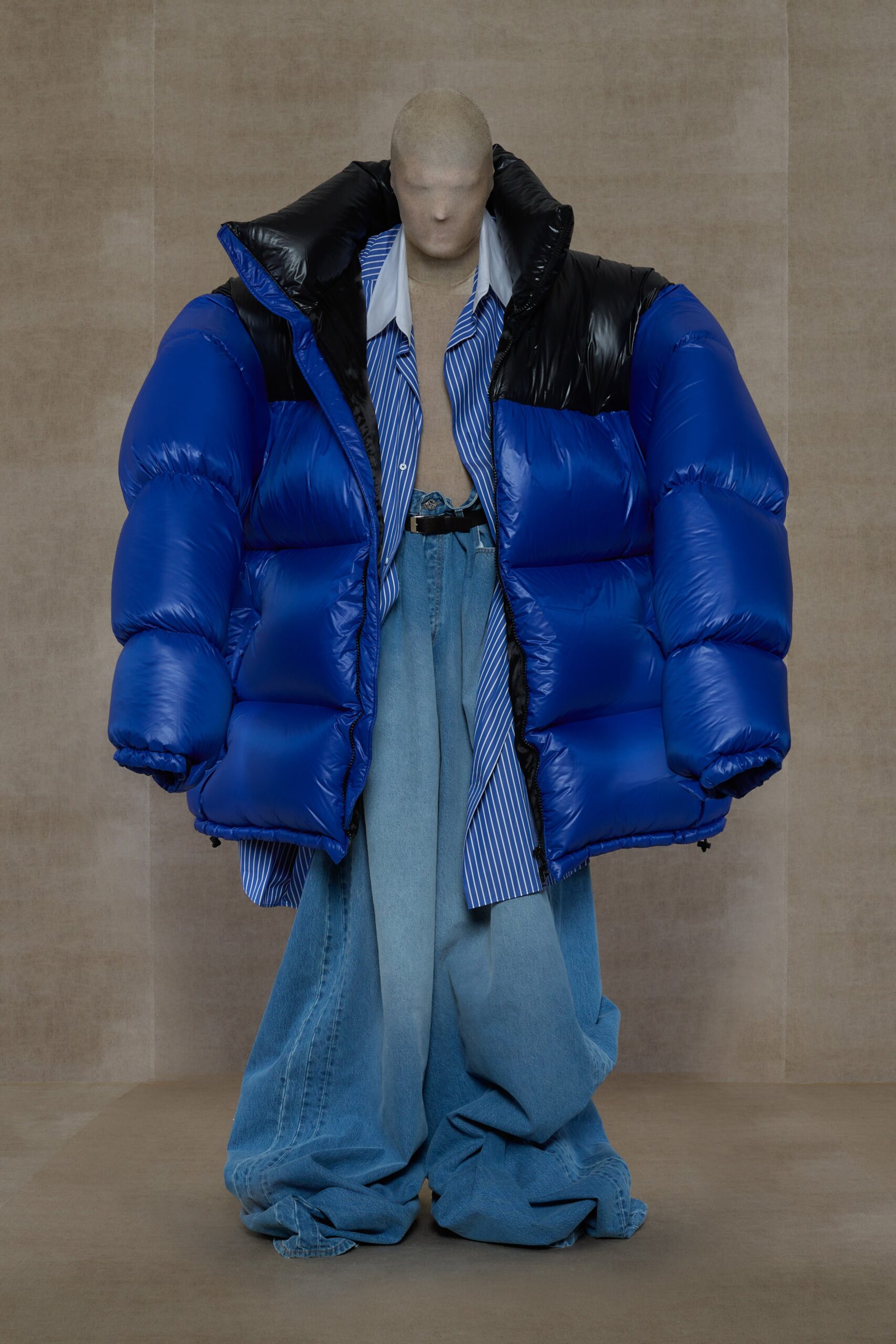 Vetements S/S 24 Menswear Look 27