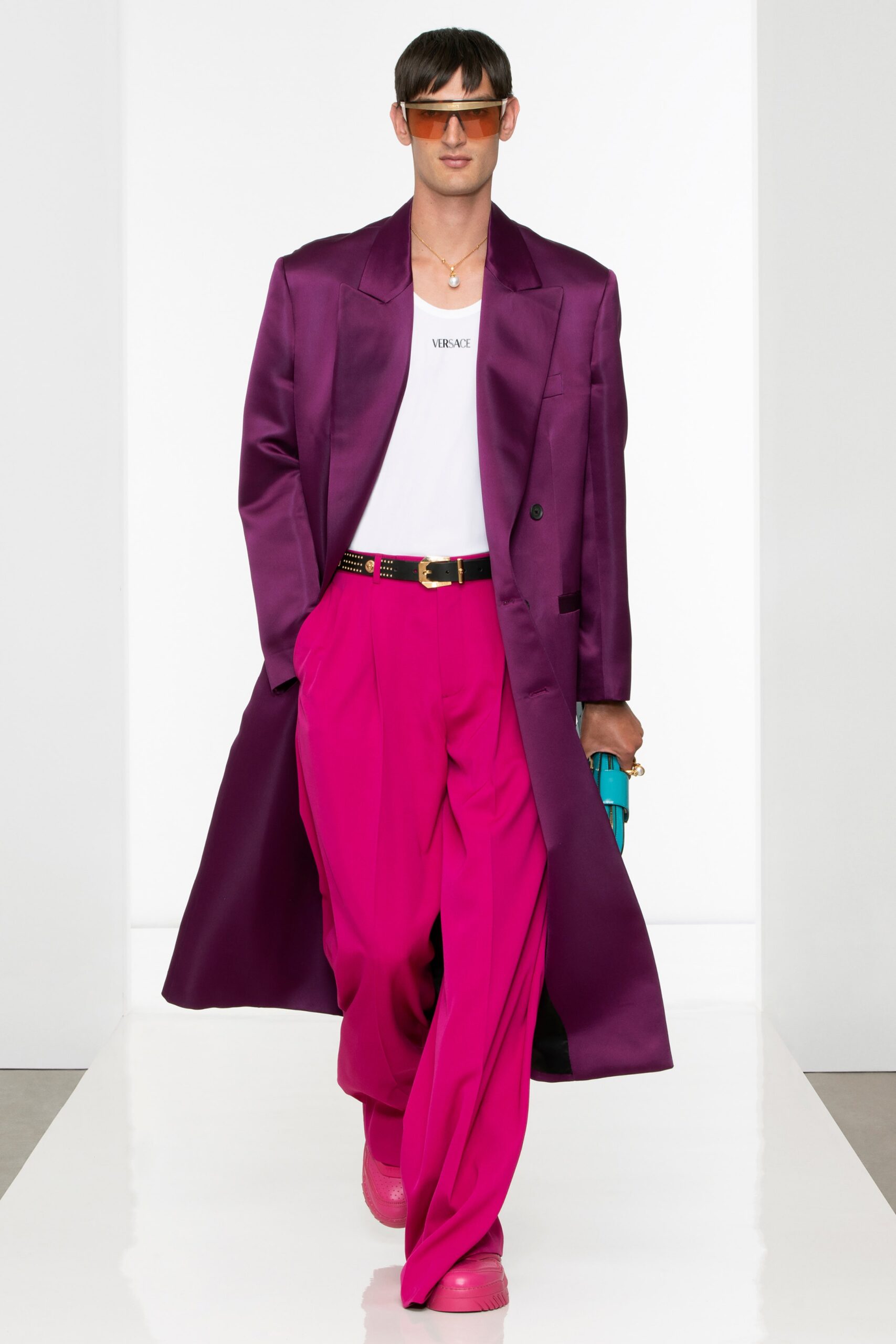 Versace F/W 22 Menswear Look 15