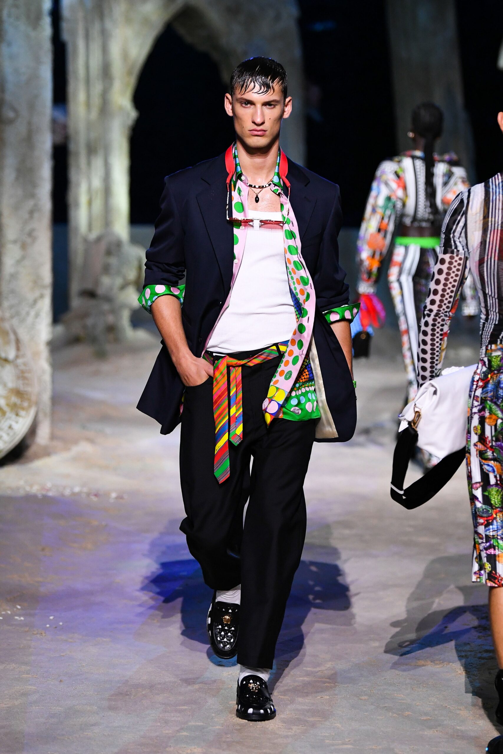 Versace S/S 21 Menswear Look 15