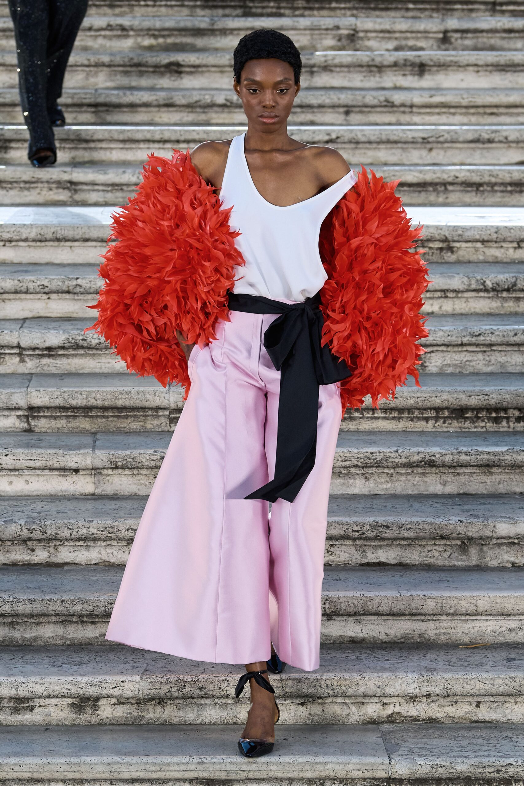 Valentino F/W 22 Couture Look 15