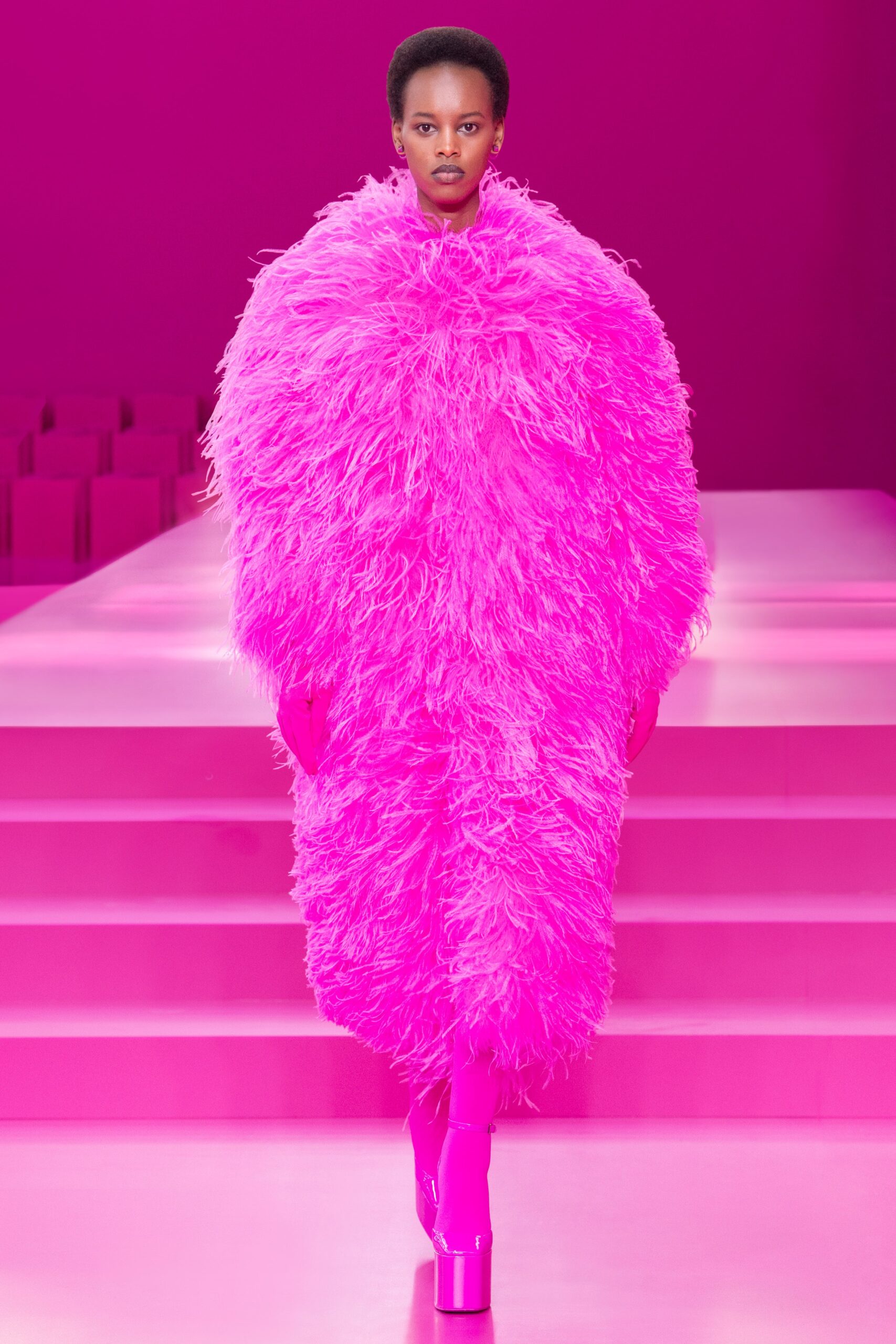 Valentino F/W 22 Look 15