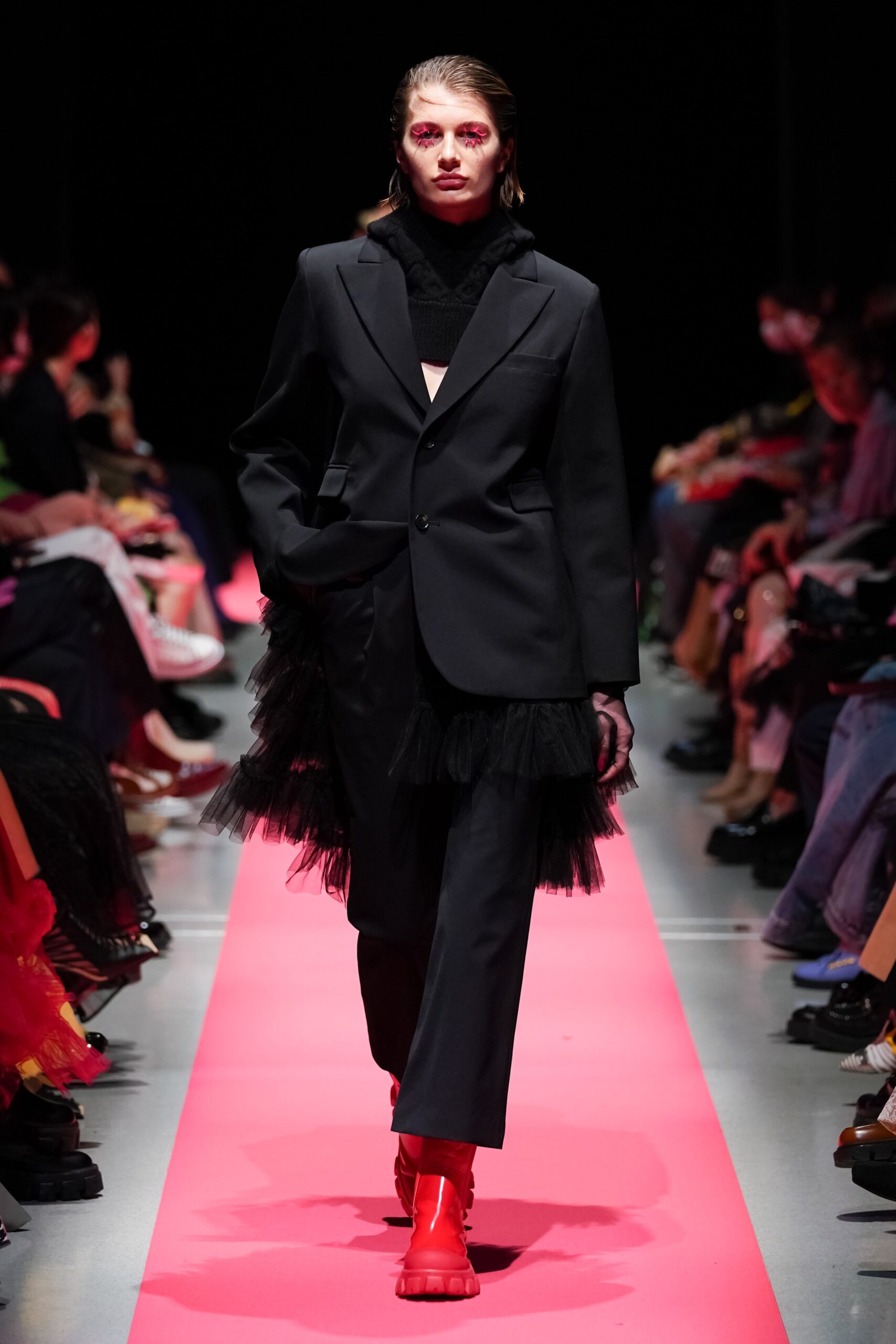 Viviano Tokyo F/W 23 Look 15