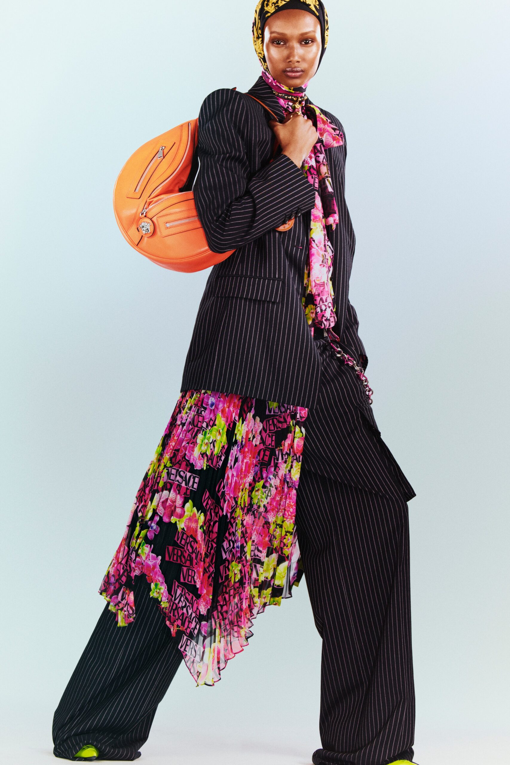 Versace Resort 23 Look 16
