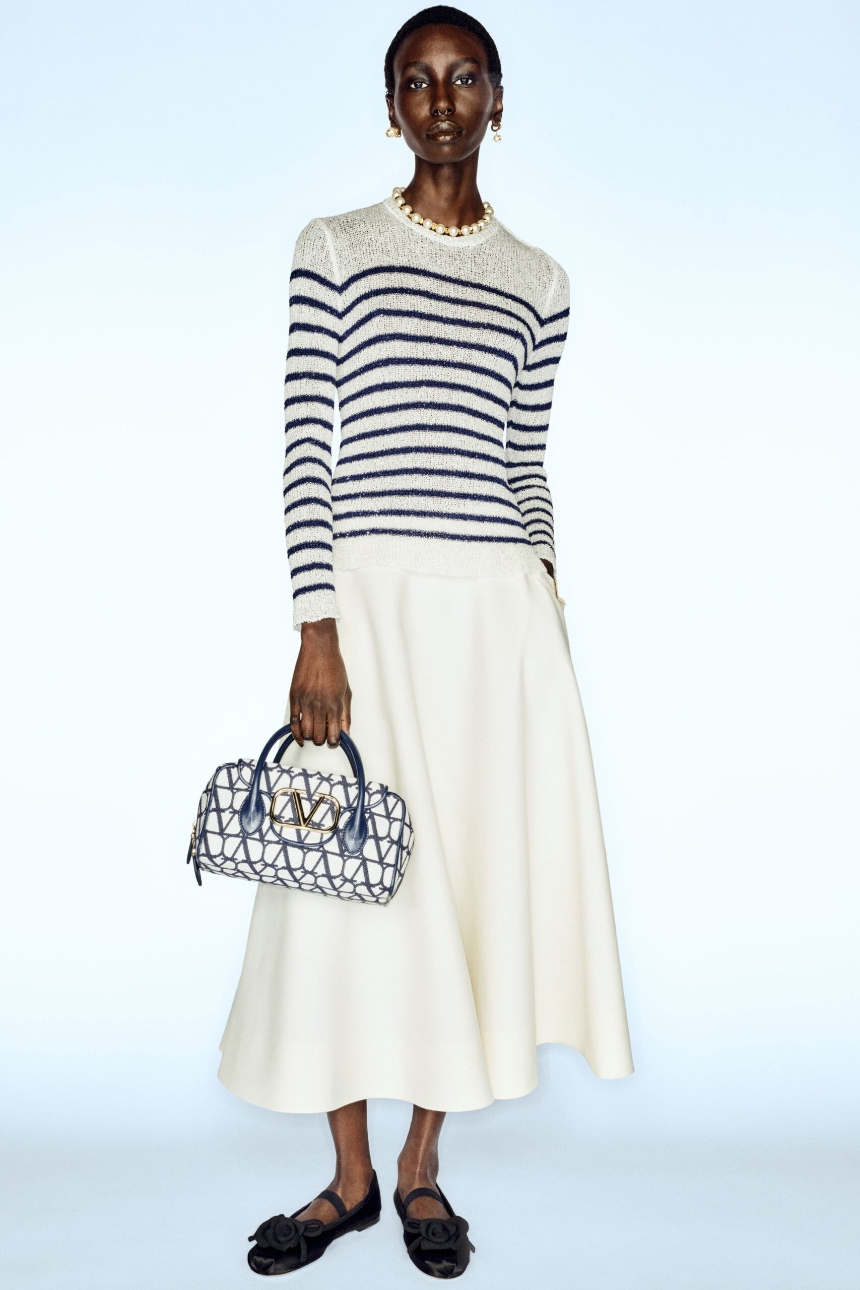 Valentino F/W 23 Look 16