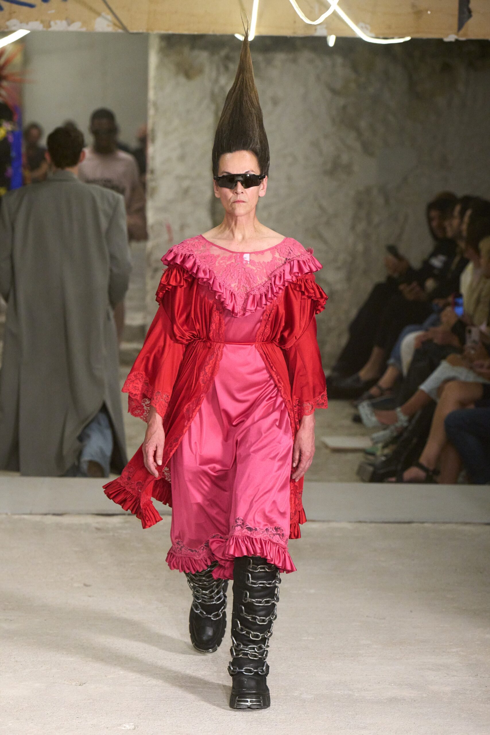 Vetements S/S 23 Menswear Look 16